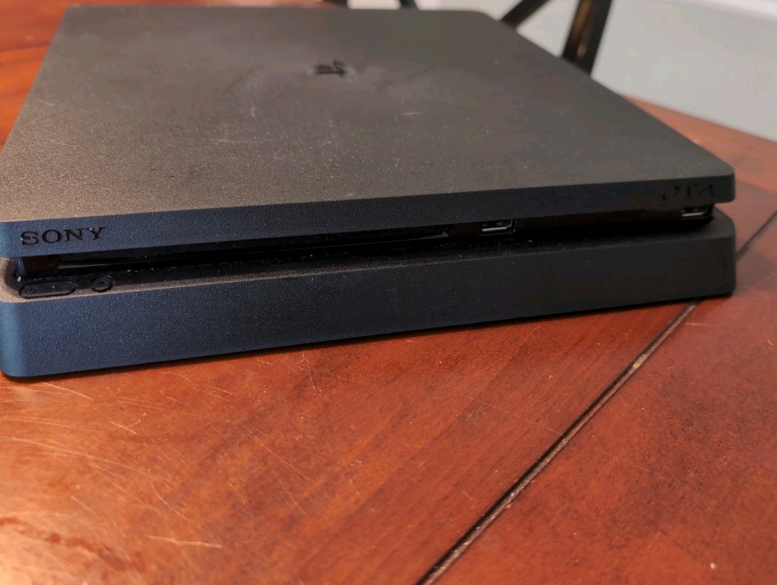 Sony playstation 4 Ps4 1TB Video Game System CUH-2215B Lot (READ)
