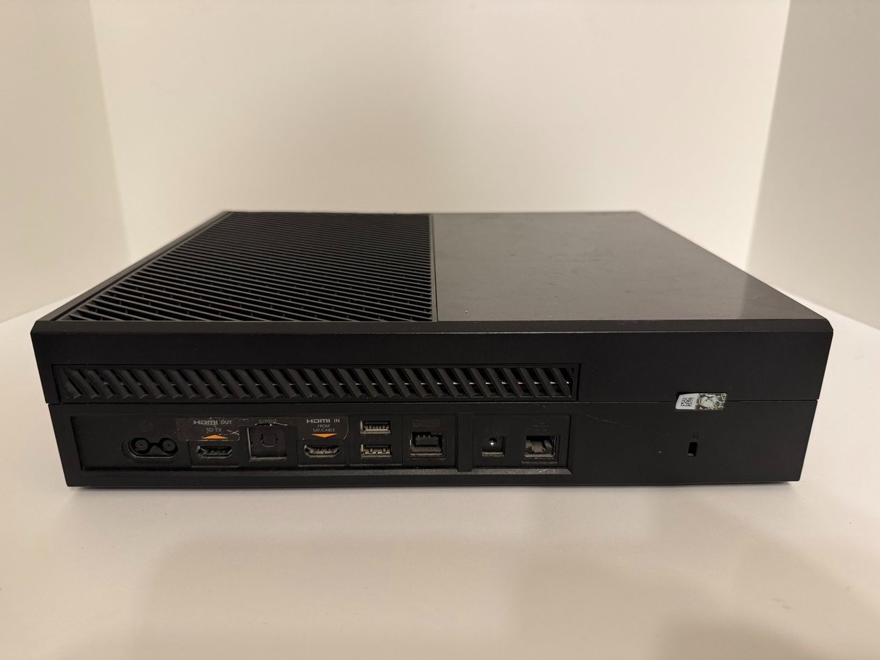 Xbox One Model 1540 Console – Untested