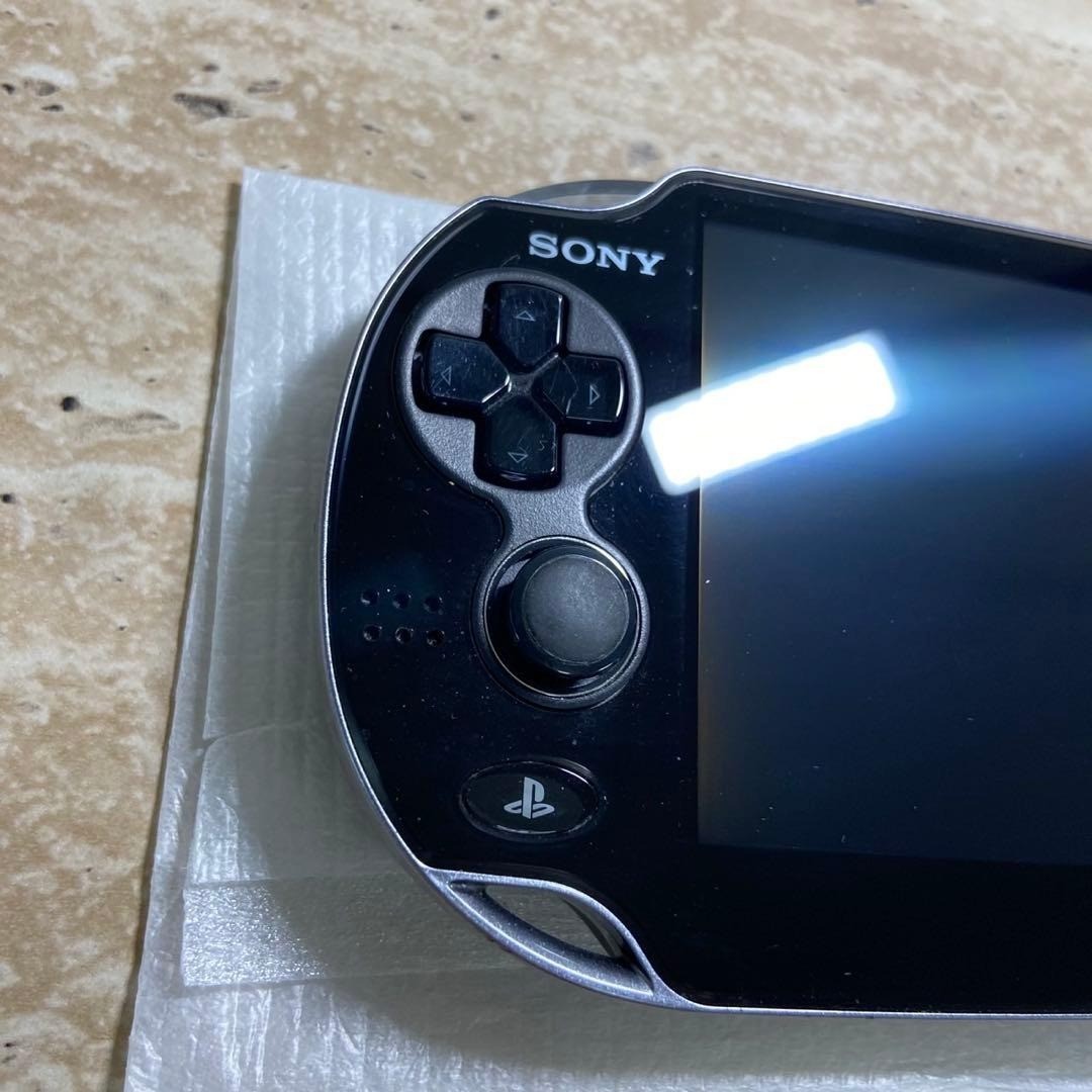 Sony PS Vita PCH-1100 Crystal Black 3G Wi-Fi CIB Near Mint Tested 7512
