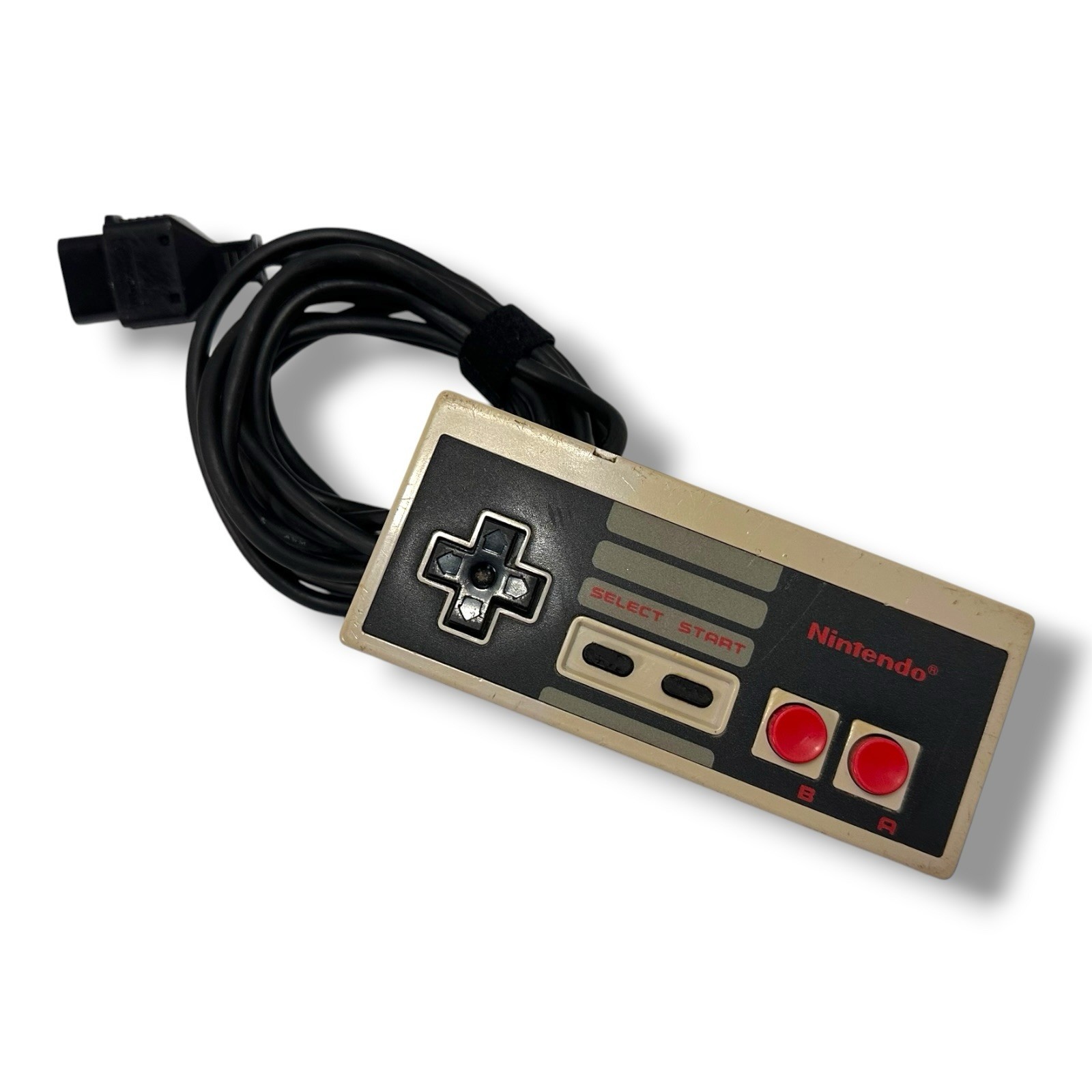Nintendo NES-001 Entertainment System Console w/ Cords Controllers 7 Games READ