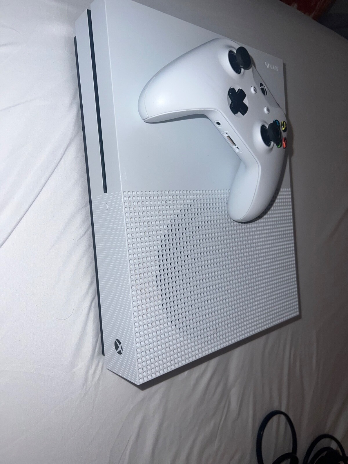 Microsoft Xbox One S 500GB Video Game Console – White (ZQ9-00001)