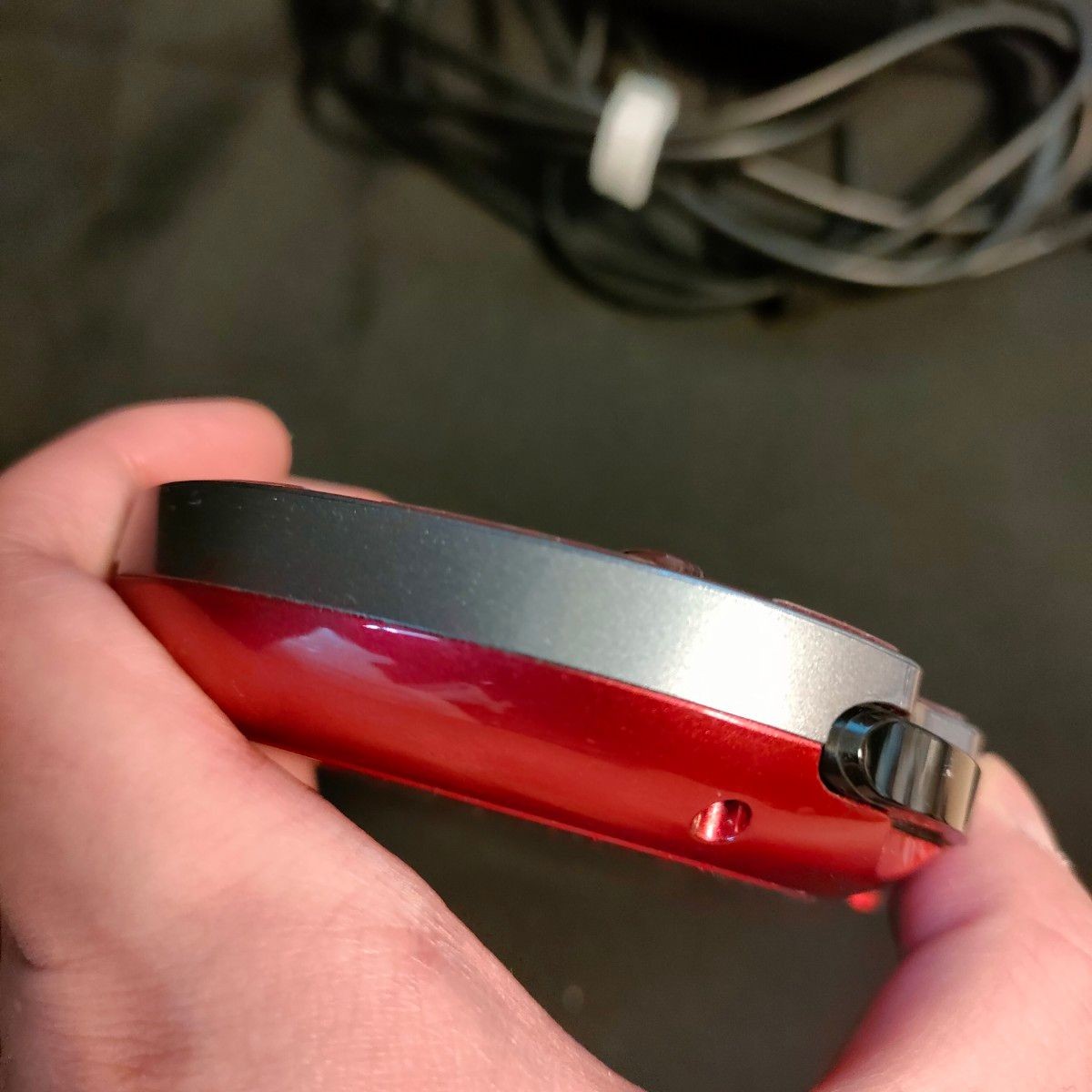 PSVITA Cosmic Red PCH 1000