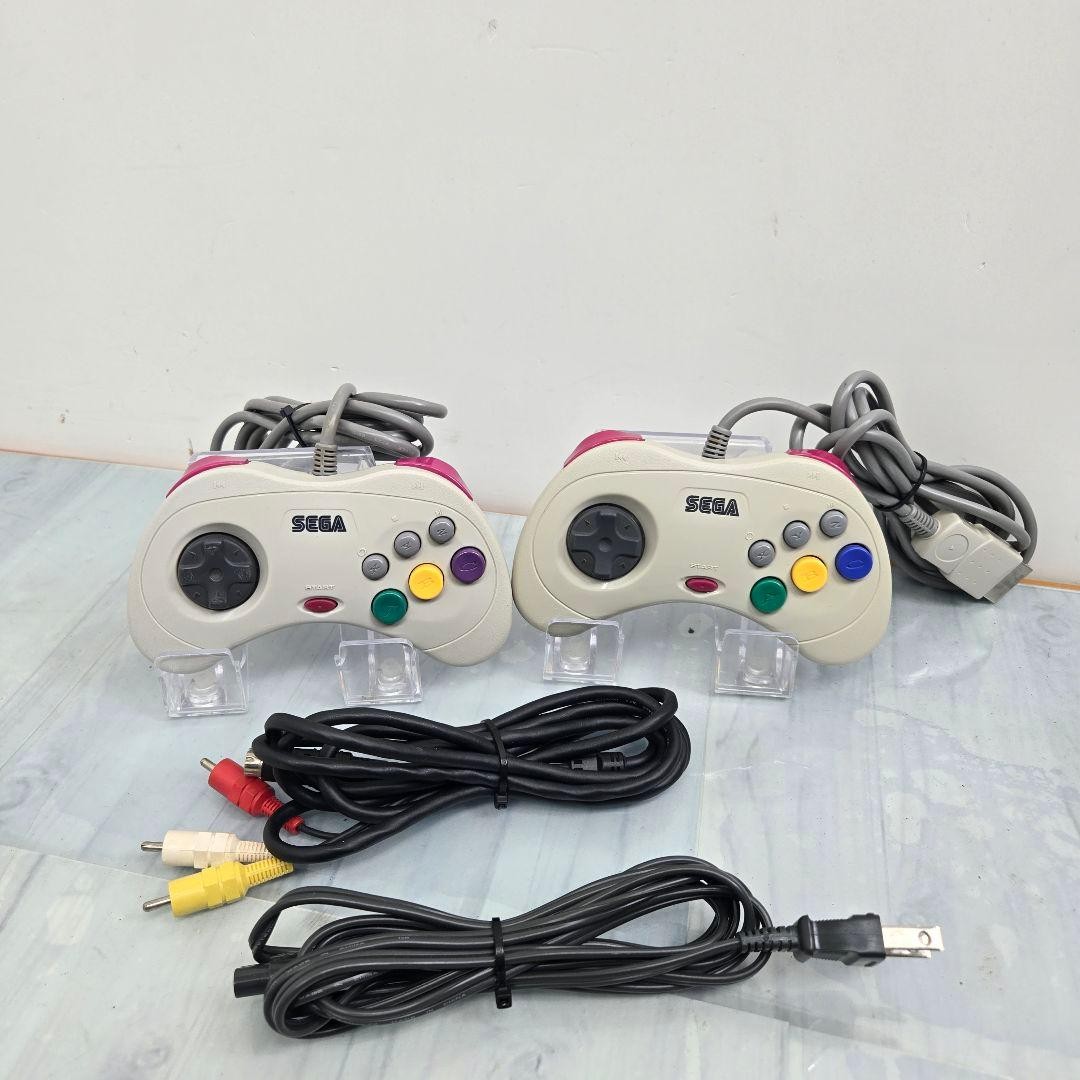 SEGA Sega Saturn HST 3220 console with controller and cable