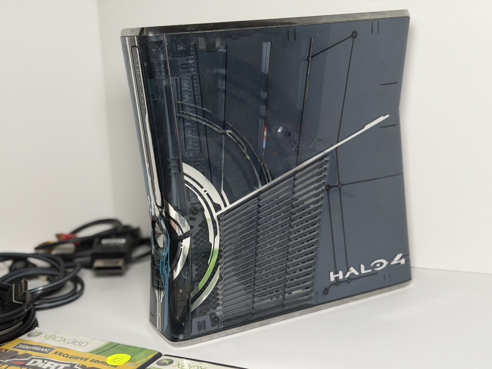 Xbox 360 S Halo 4 Limited Edition 320GB Blue Console w/ Controller & 3 Games!