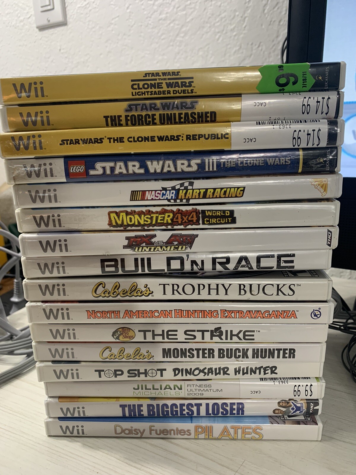 Nintendo RVL-100 Wii Bundle with 35 Games 1 controller 1 Nunchuk Stand Cables
