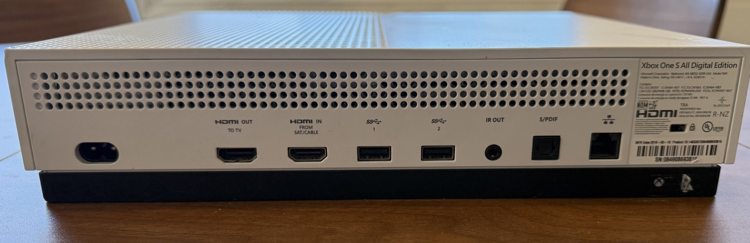Microsoft Xbox One S 1TB White Video Game Console Model 1787 – Console Only Used