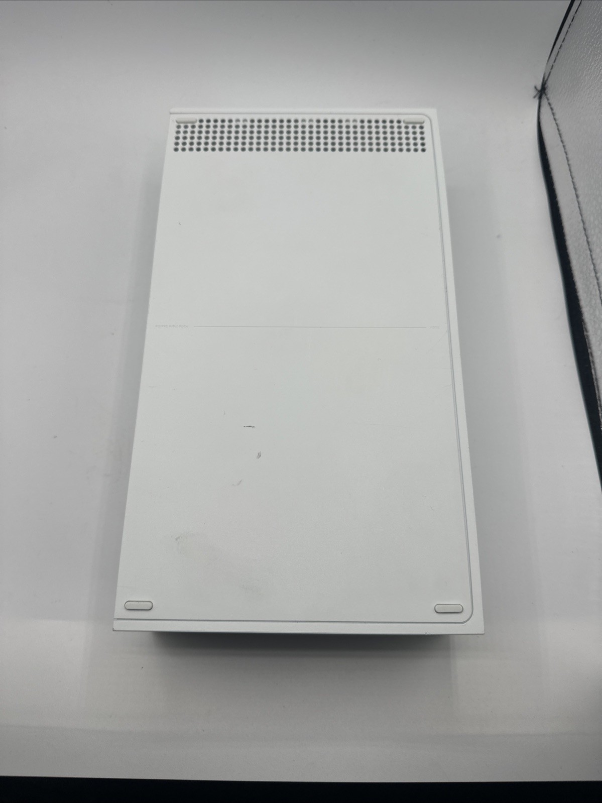 Microsoft Xbox Series S 512GB – White (CONSOLE ONLY) Bad HDMI Port W/ Box – Read