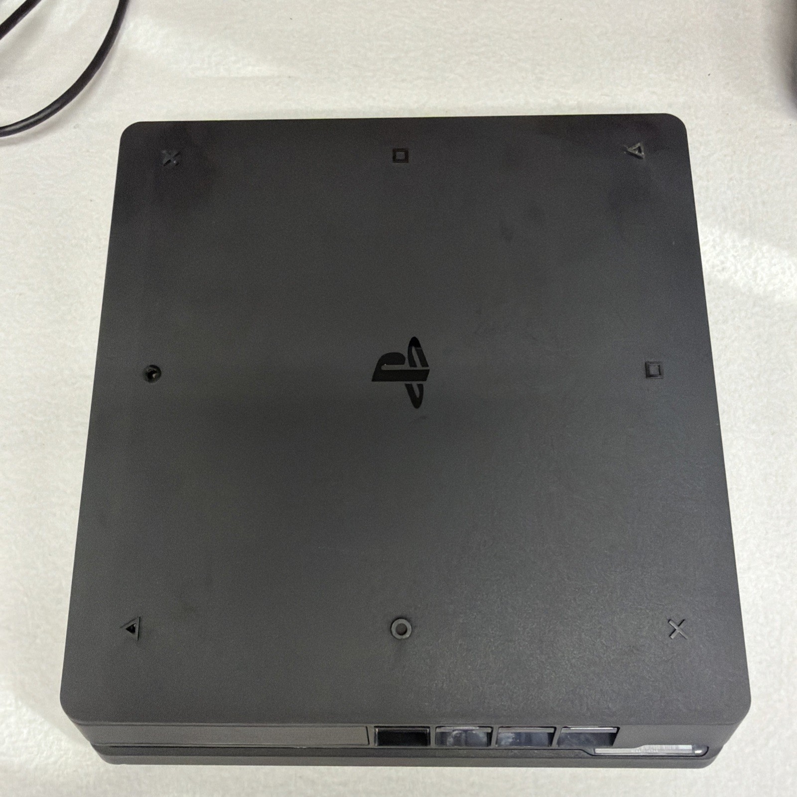 PS4 Model CUH-2015A Black 2 Wireless Controllers HDMI & Power cord