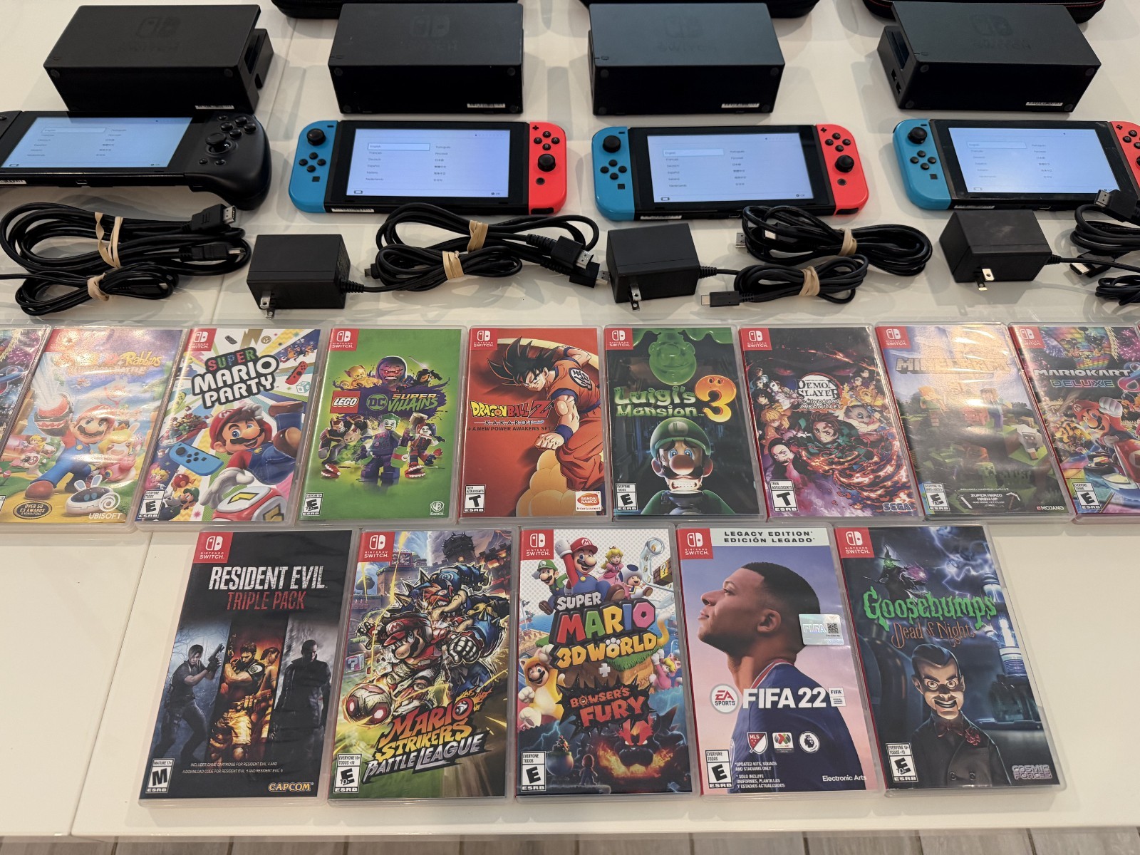 Nintendo Switch Console Lot (4 in total) + 17 Games