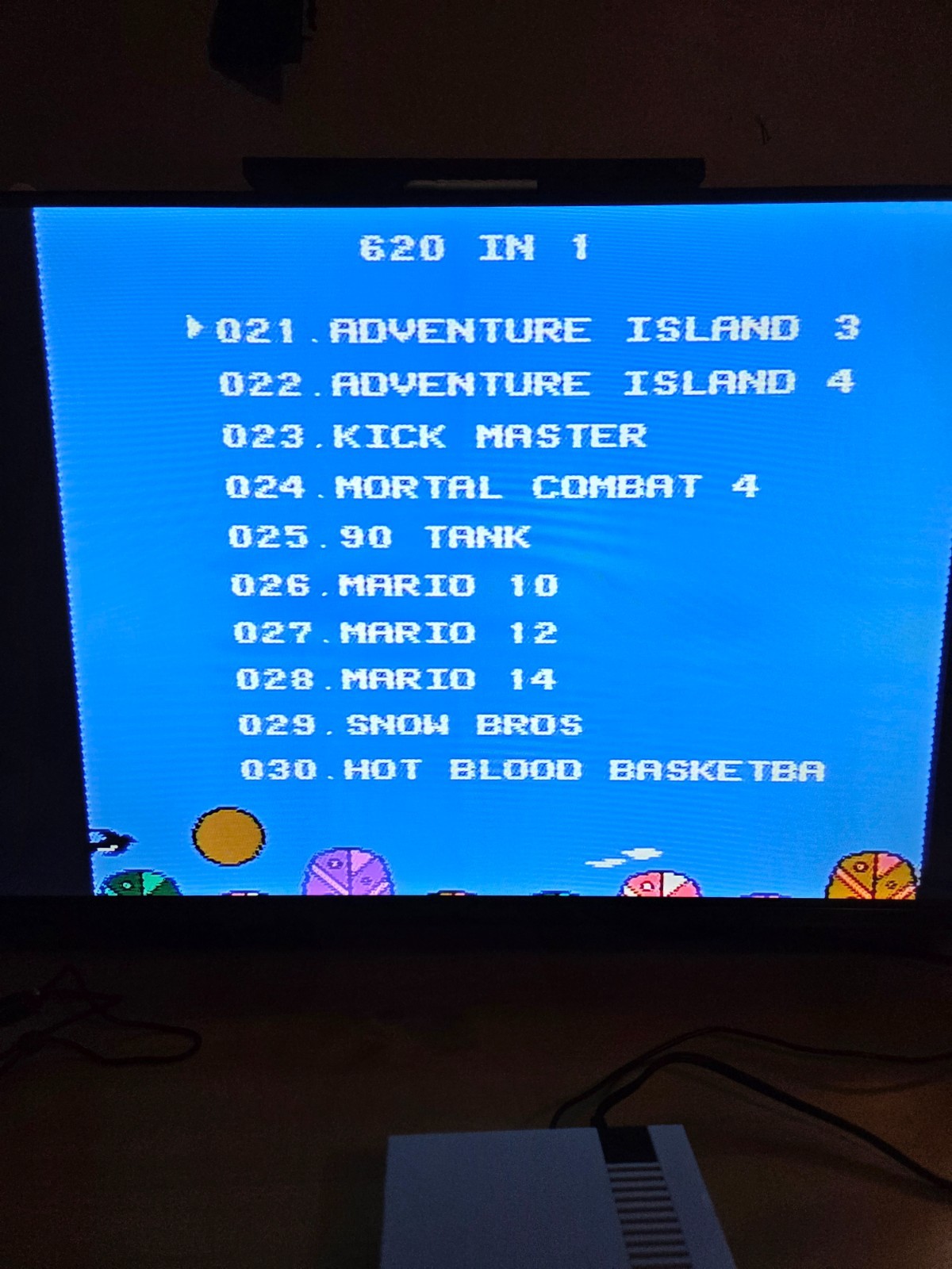 Nintendo Entertainment System Video Game Mini Console Built-In 620 Classic Games