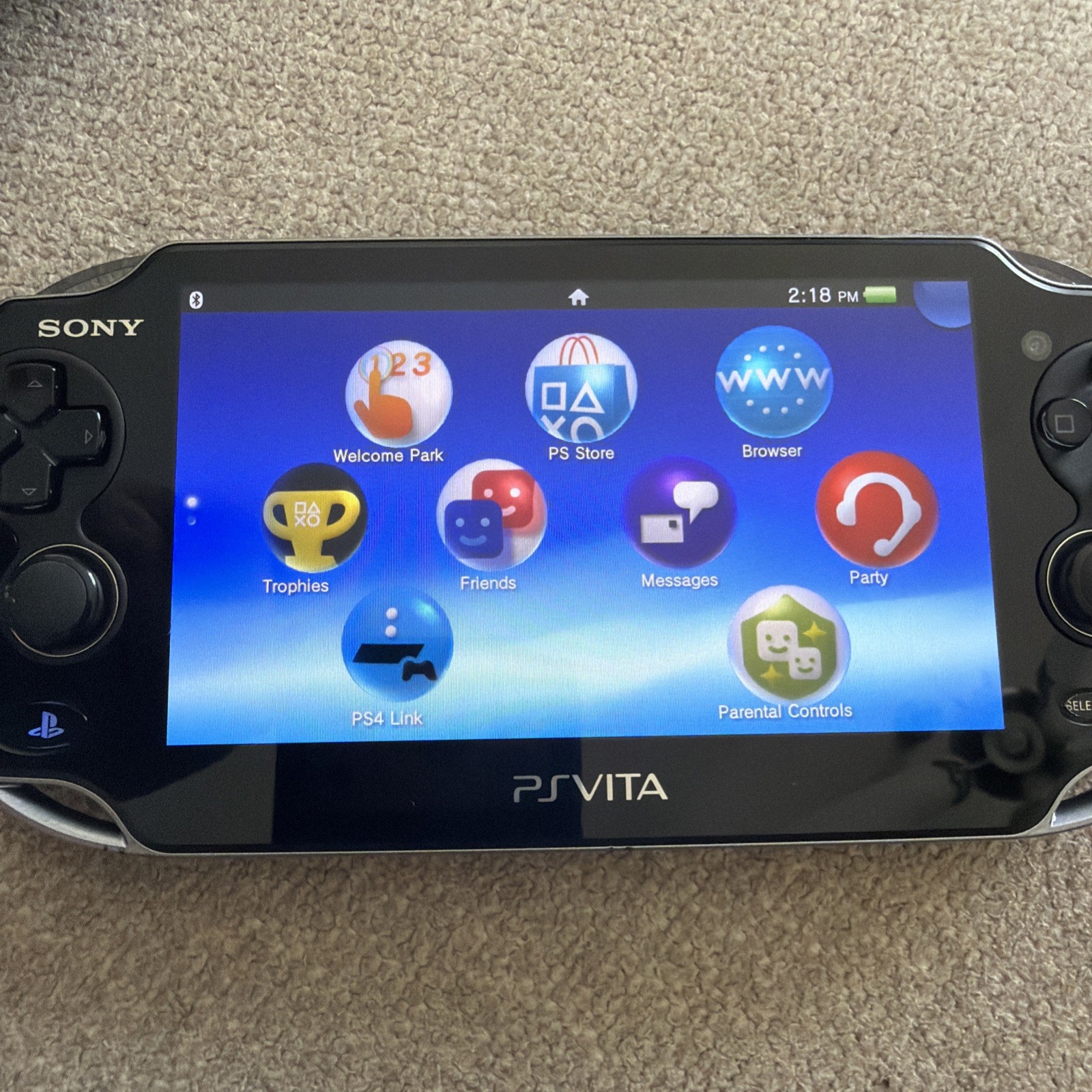 PlayStation Vita PCH-1001 OLED Bundle Tested Nice Condition READ