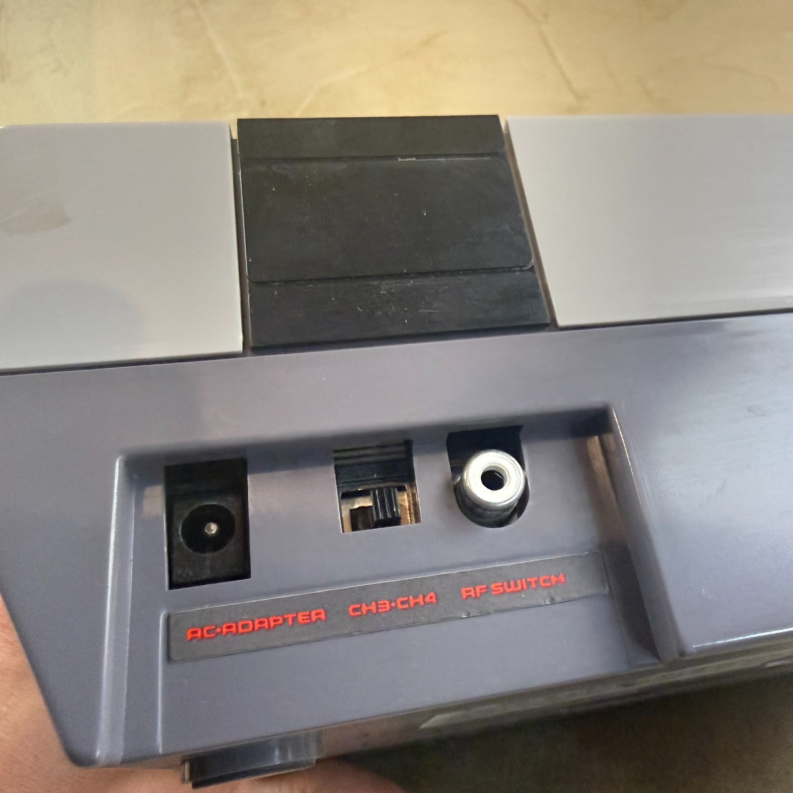 Nintendo NES Console Bundle OEM Controller New Pin Clean Tested No Yellowing