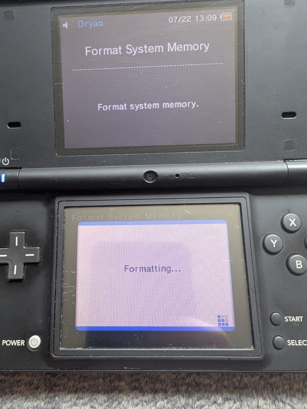 Nintendo DSi Handheld Console OEM Charger TWL-001 Black W/ 6 Games Tested Read!