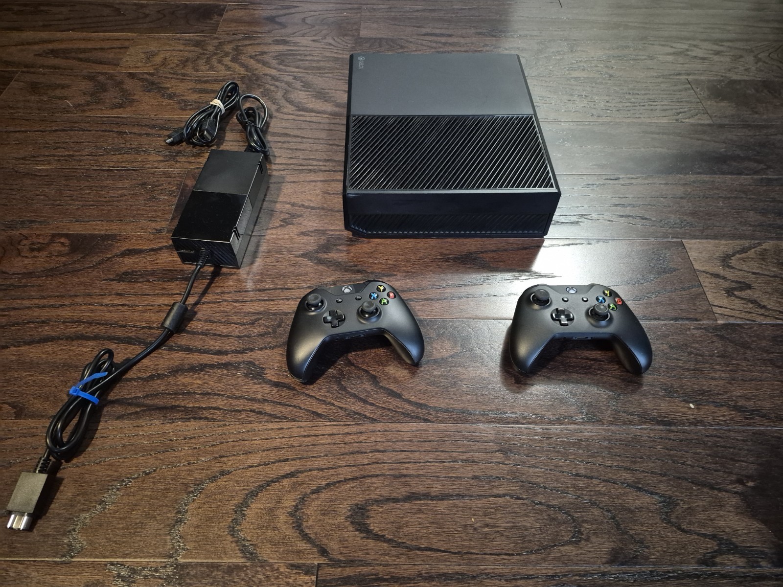 MICROSOFT XBOX ONE with Two Controllers And Power Cords