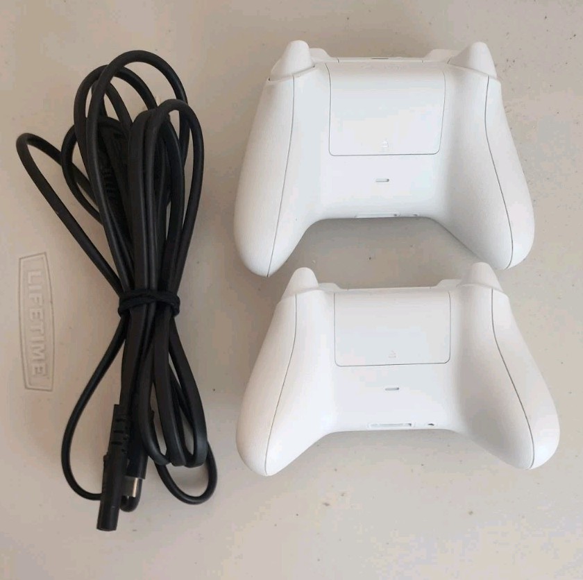 EXC COND Microsoft Xbox Series S 512GB Console Gaming System White 1883