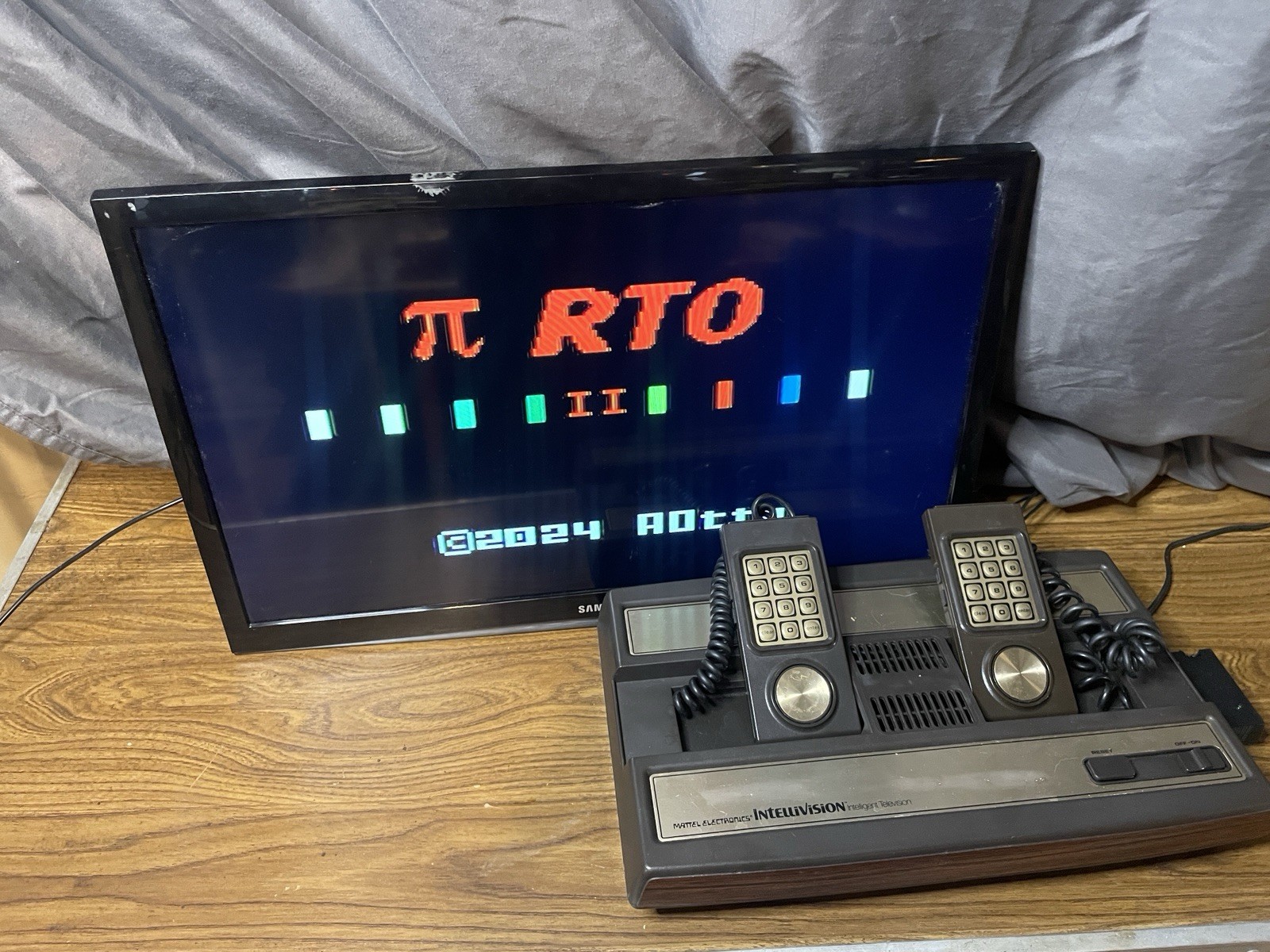 Intellivision Game Console Composite Mod + 32 CIB Games, Multicart, Intellivoice
