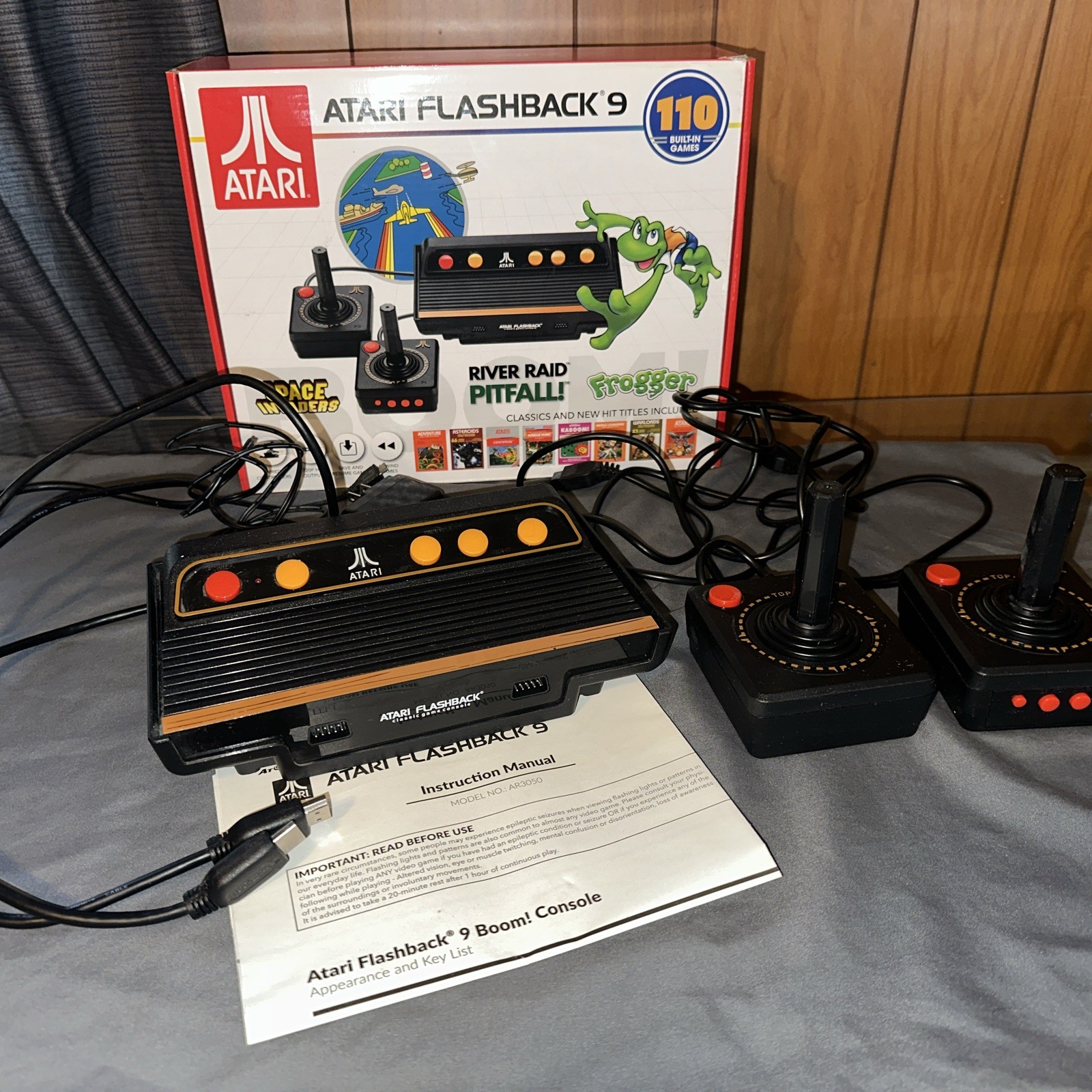 Atari Flashback 9 Retro Console 110 Built-in Games 2 Controllers Frogger
