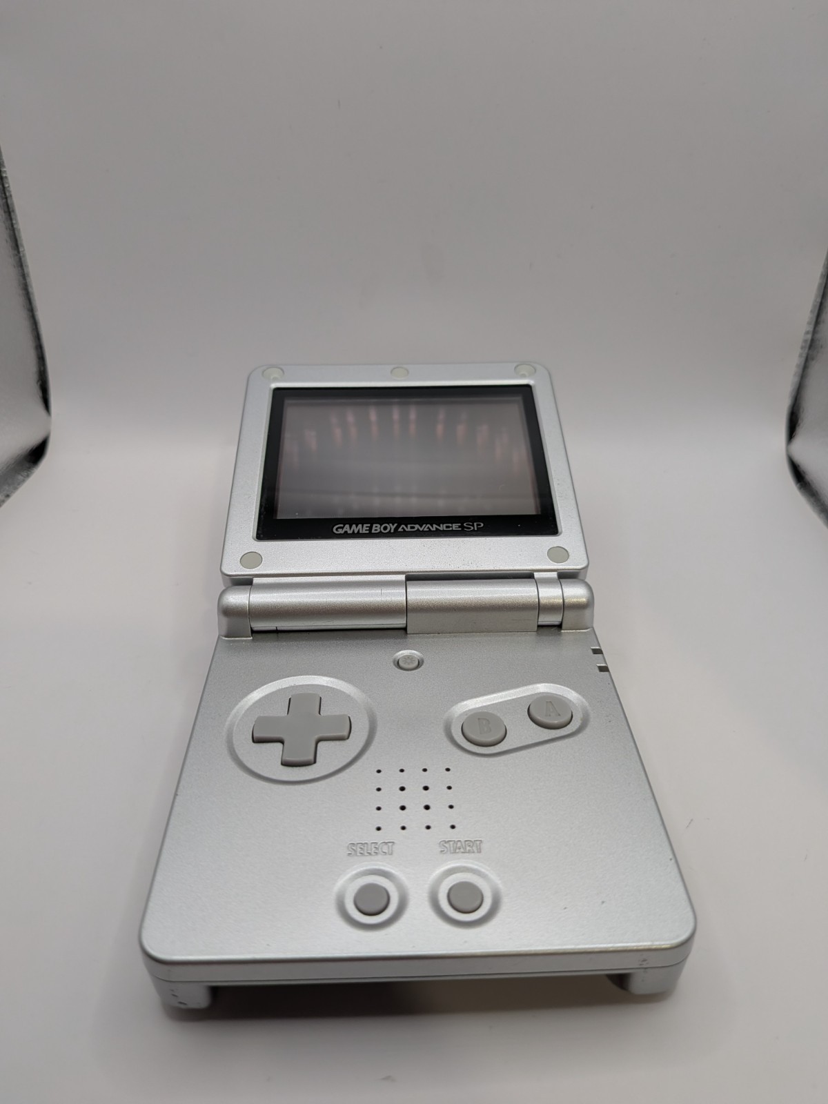 Nintendo Gameboy Advance SP AGS-001 – Silver – Tested & Works