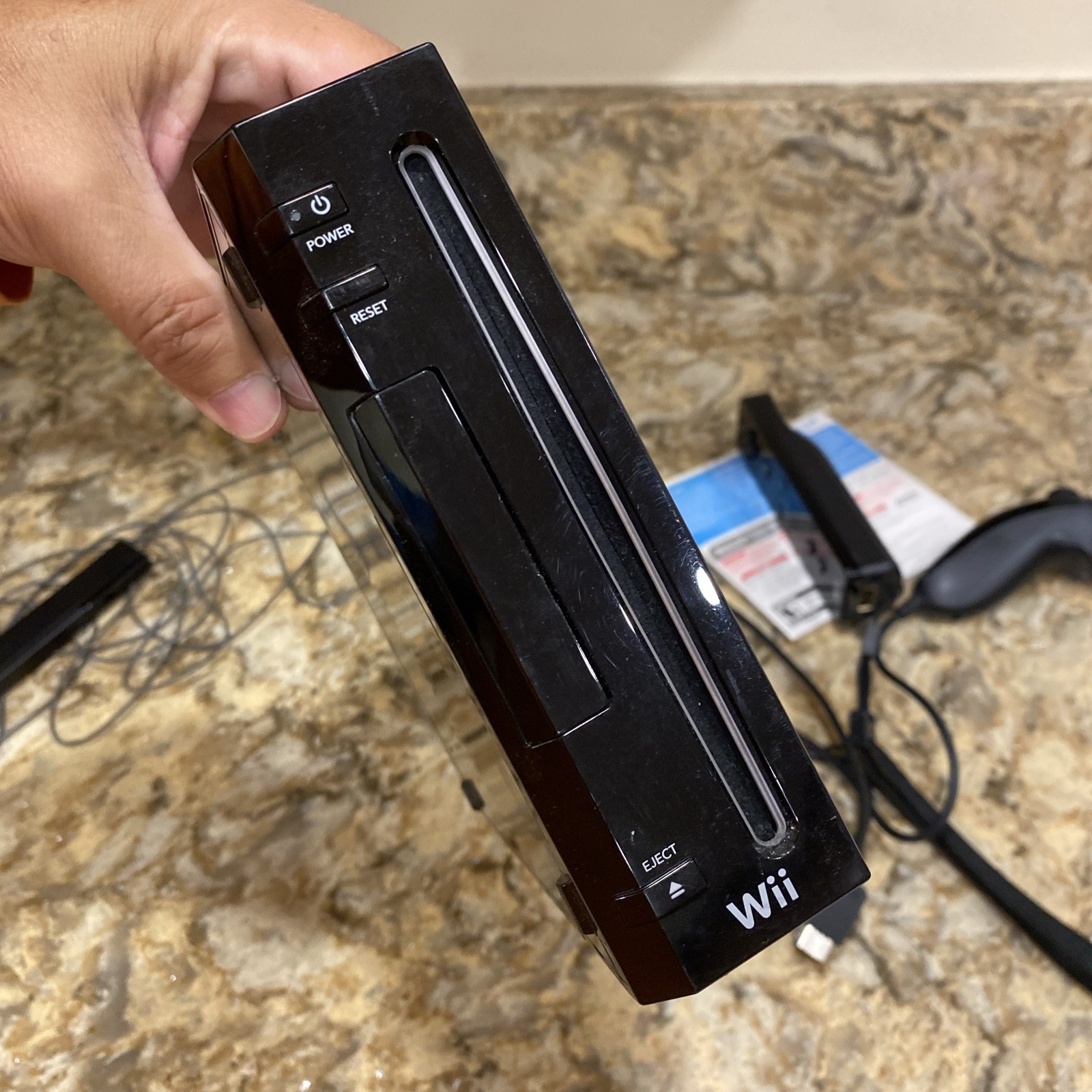 Nintendo Wii Sports Black Console RVL-001 Sensor Bar Wiimote Nunchuck Remote