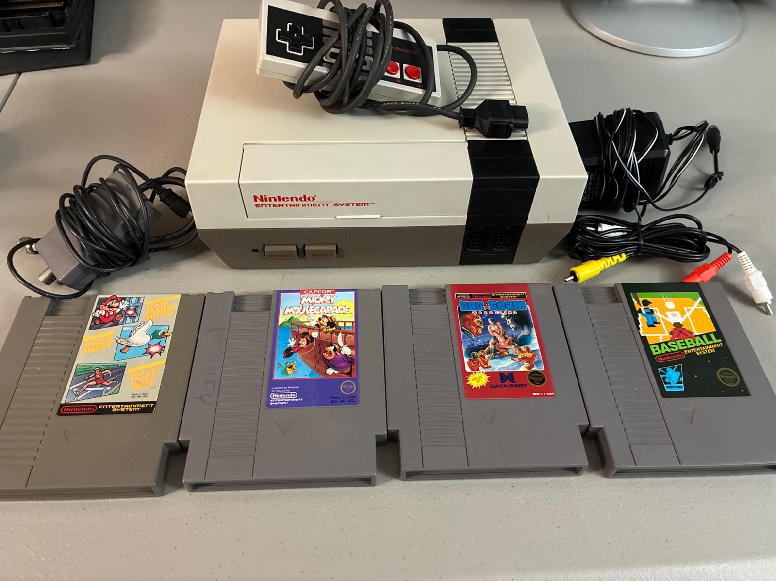 Nintendo Entertainment System Home Console NES With Games, Controller, More READ