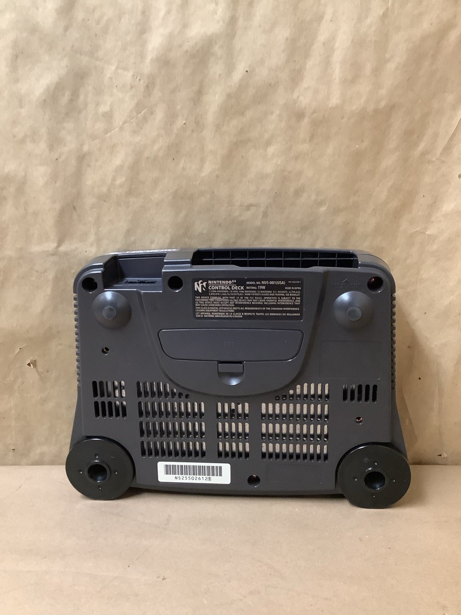 NINTENDO 64 SYSTEM CONSOLE NUS-001 (B42009734)