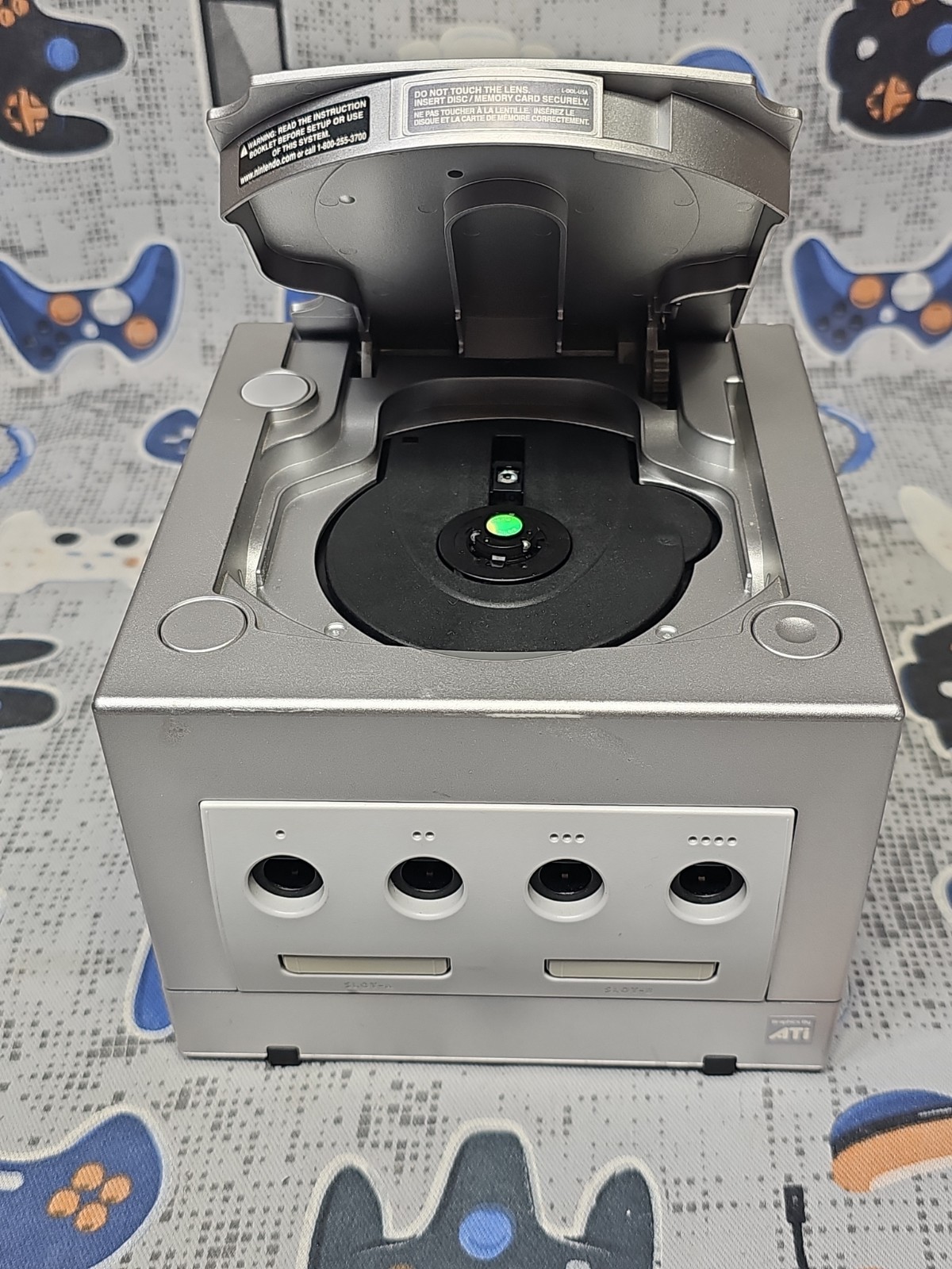 Nintendo GameCube Silver – DOL-101 USA – w/ Controller & Cords CONDITION TESTED