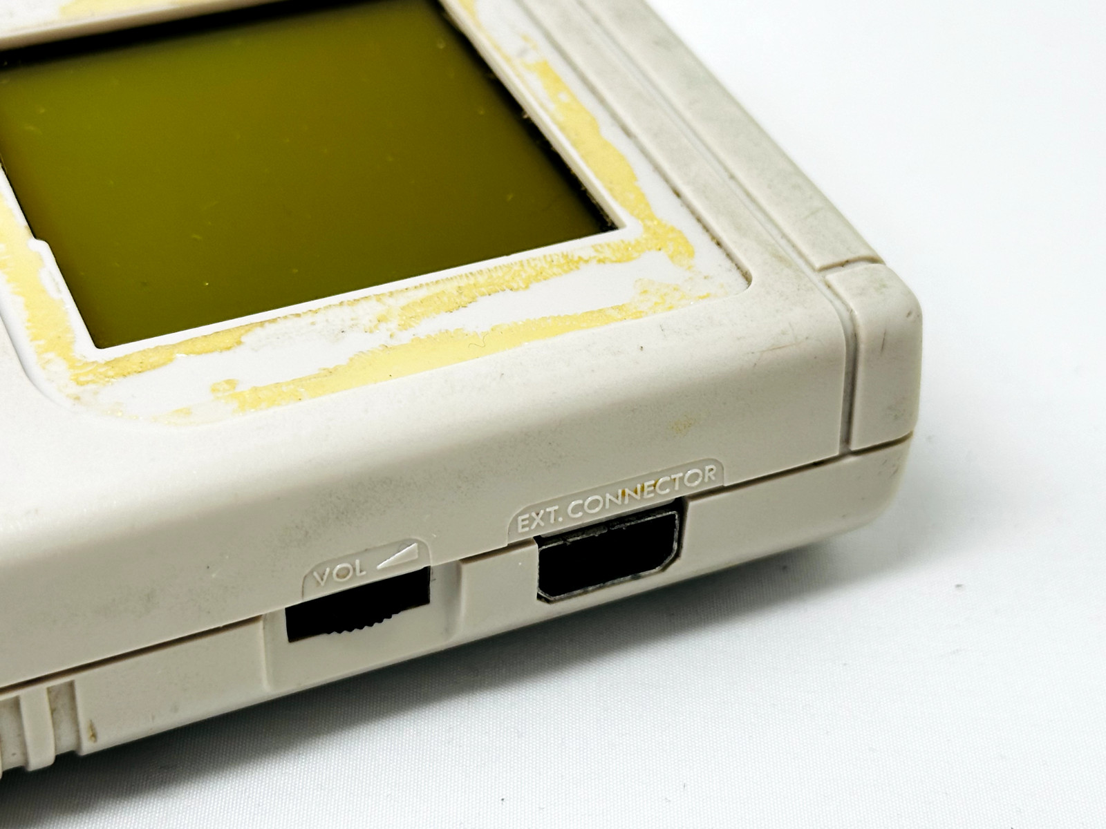 Nintendo Game Boy Pocket MGB-001 Off White/Gray – OEM – For Parts or Repair