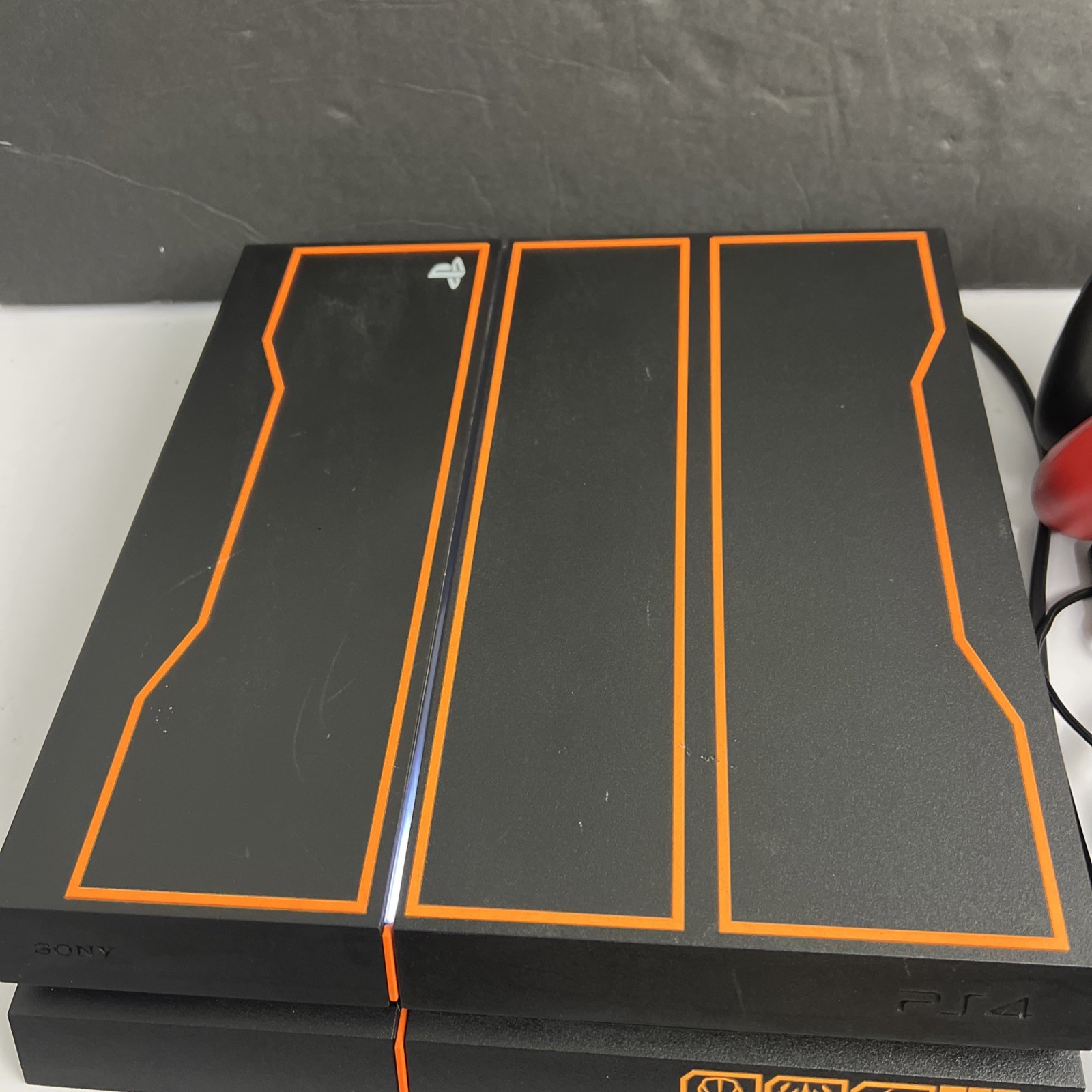 Sony PlayStation 4 PS4 Call of Duty: Black Ops III Edition Console & Controllers