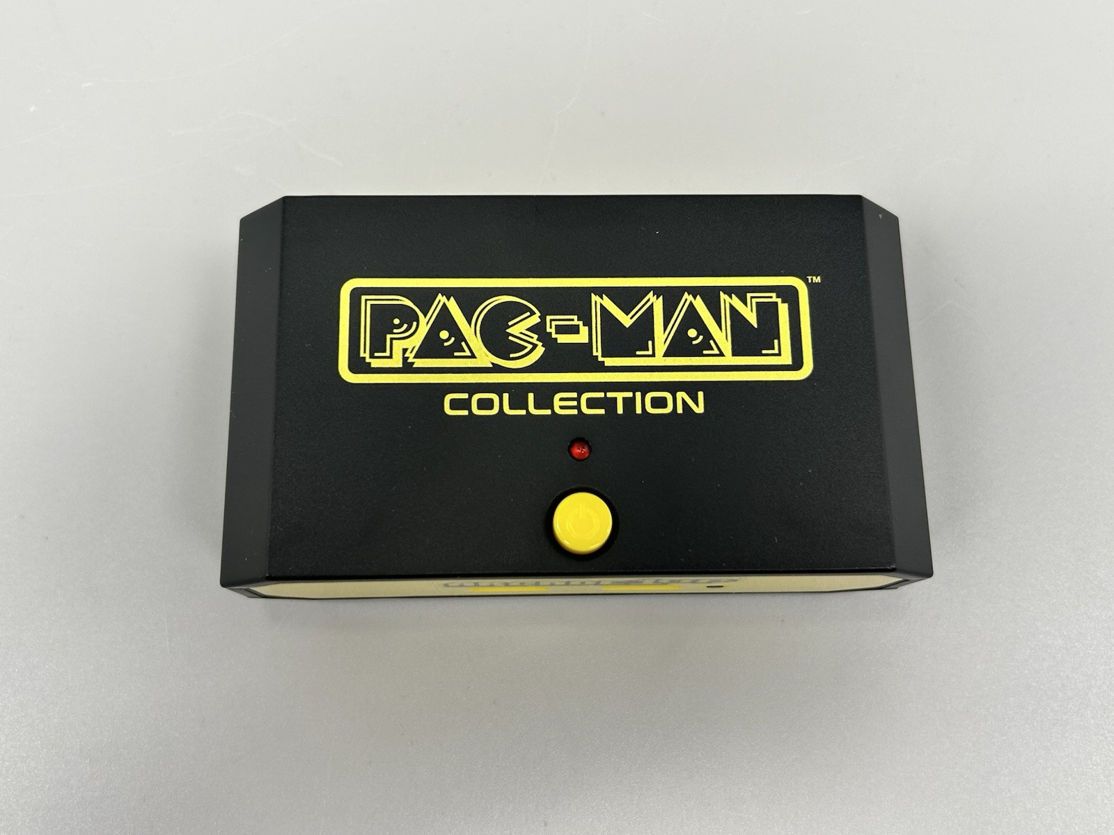 Arcade 1Up Pac-Man HDMI Game Console w Wireless Controller 10 Games Excellent