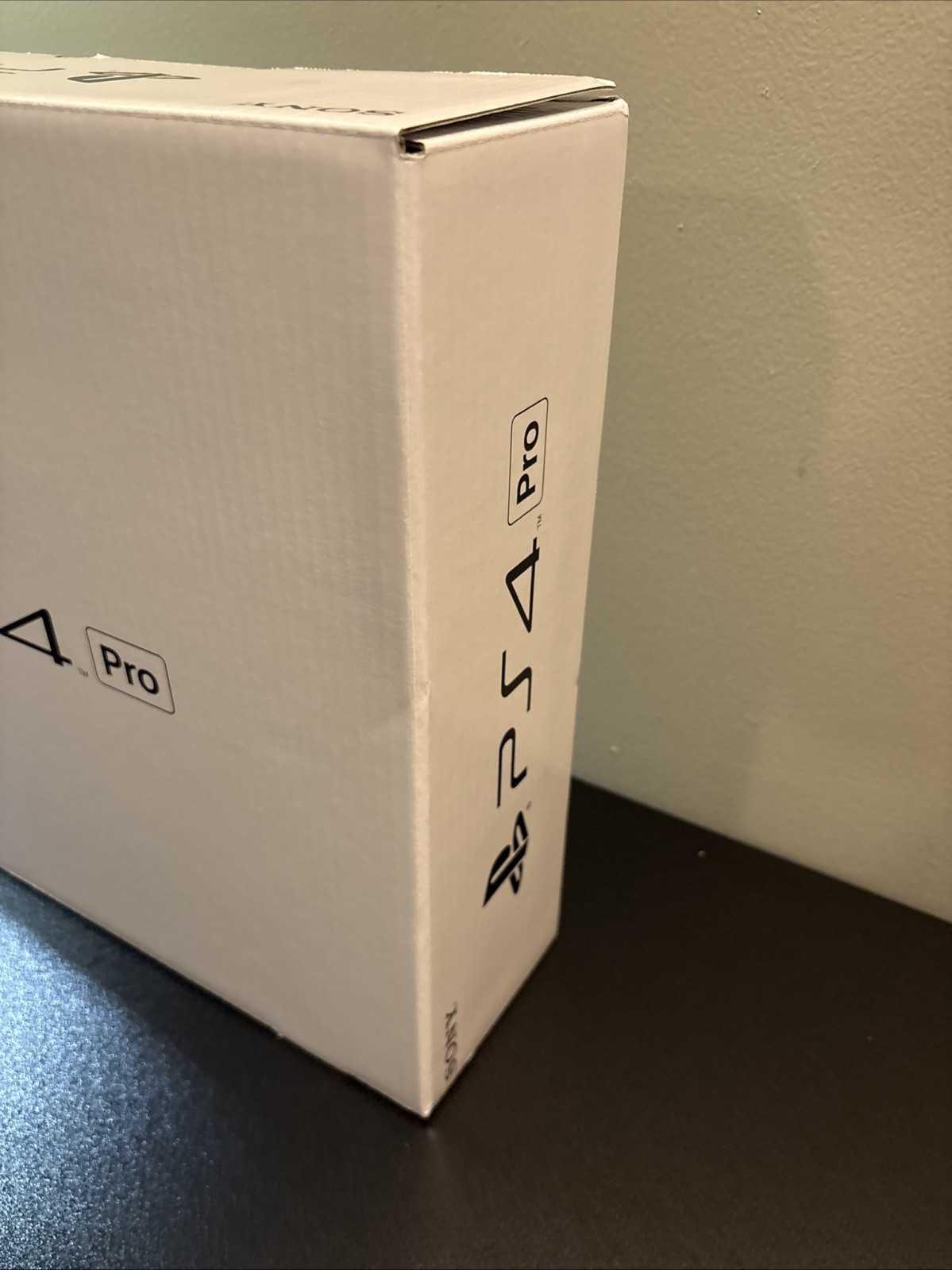 Sony PlayStation 4 Pro 1TB PS4 Console CUH-7215B W/Box & GTA5 Game – Great Cond.