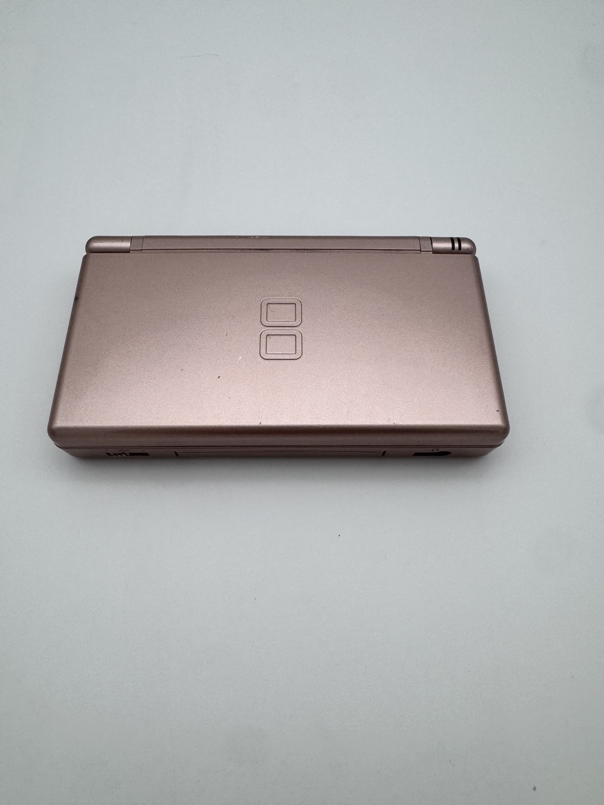 Nintendo DS Lite USG-001 Metallic Rose Pink Console W/ Charger & Cases