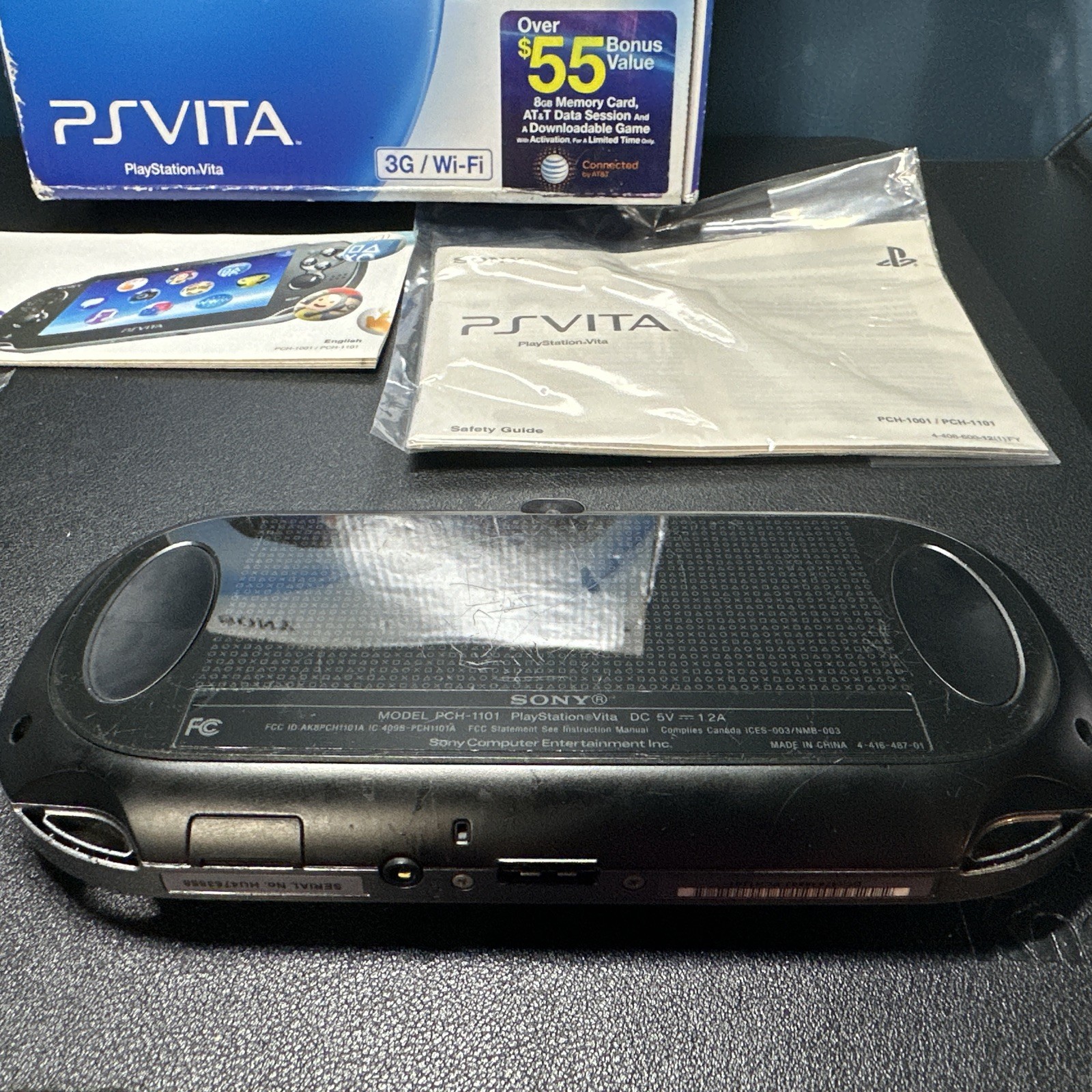 Sony PlayStation PS Vita PCH-1001 Handheld Console Black w/ Box Manual Case NTSC