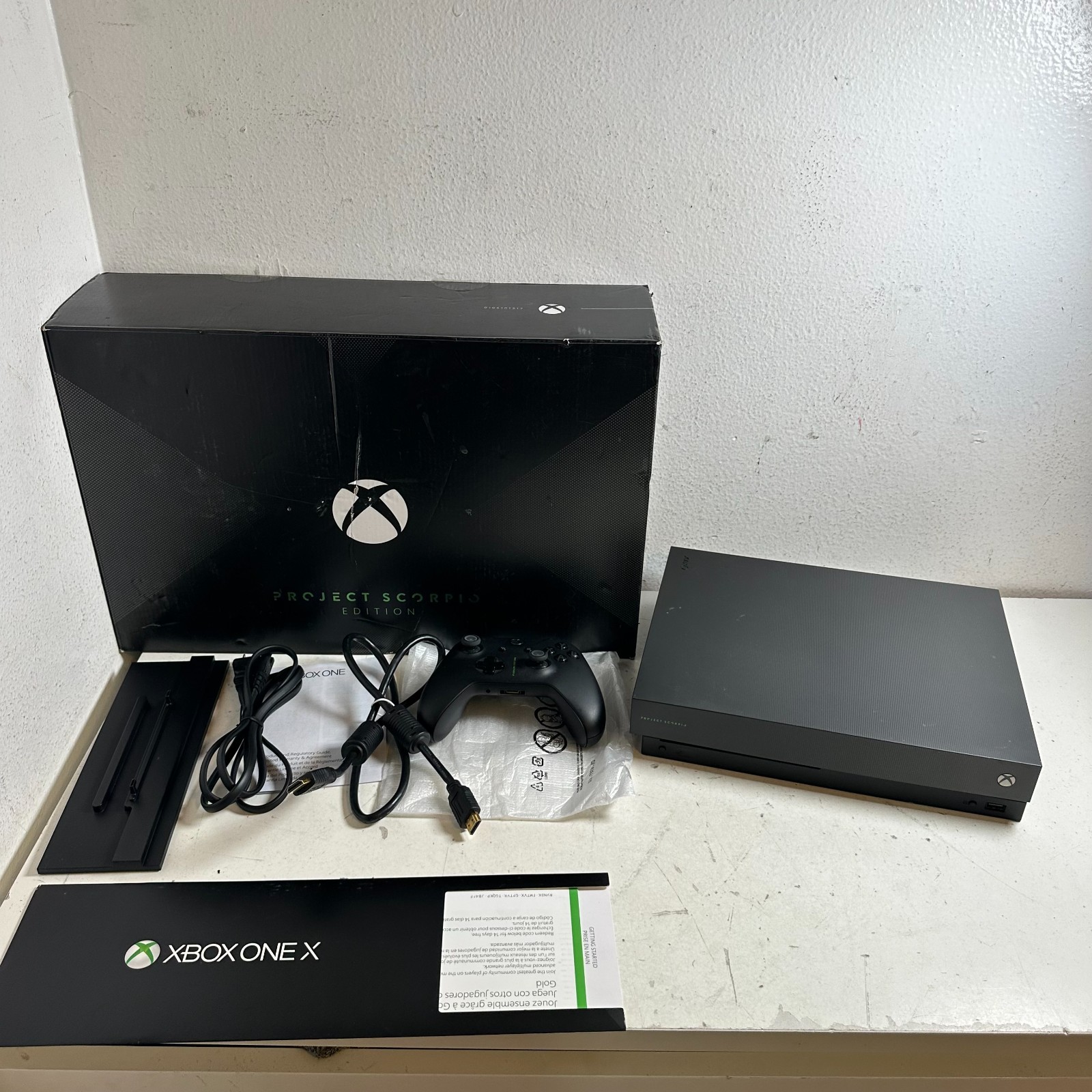 XBox One X PROJECT SCORPIO EDITION Console CIB TESTED 1 TB 2017