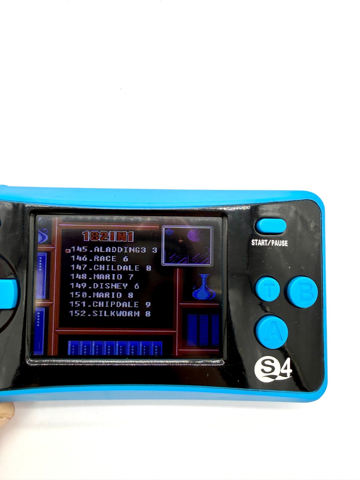 Handheld Game Console 182 Built-in Classic 8-Bit Games 2.5″ LCD Screen