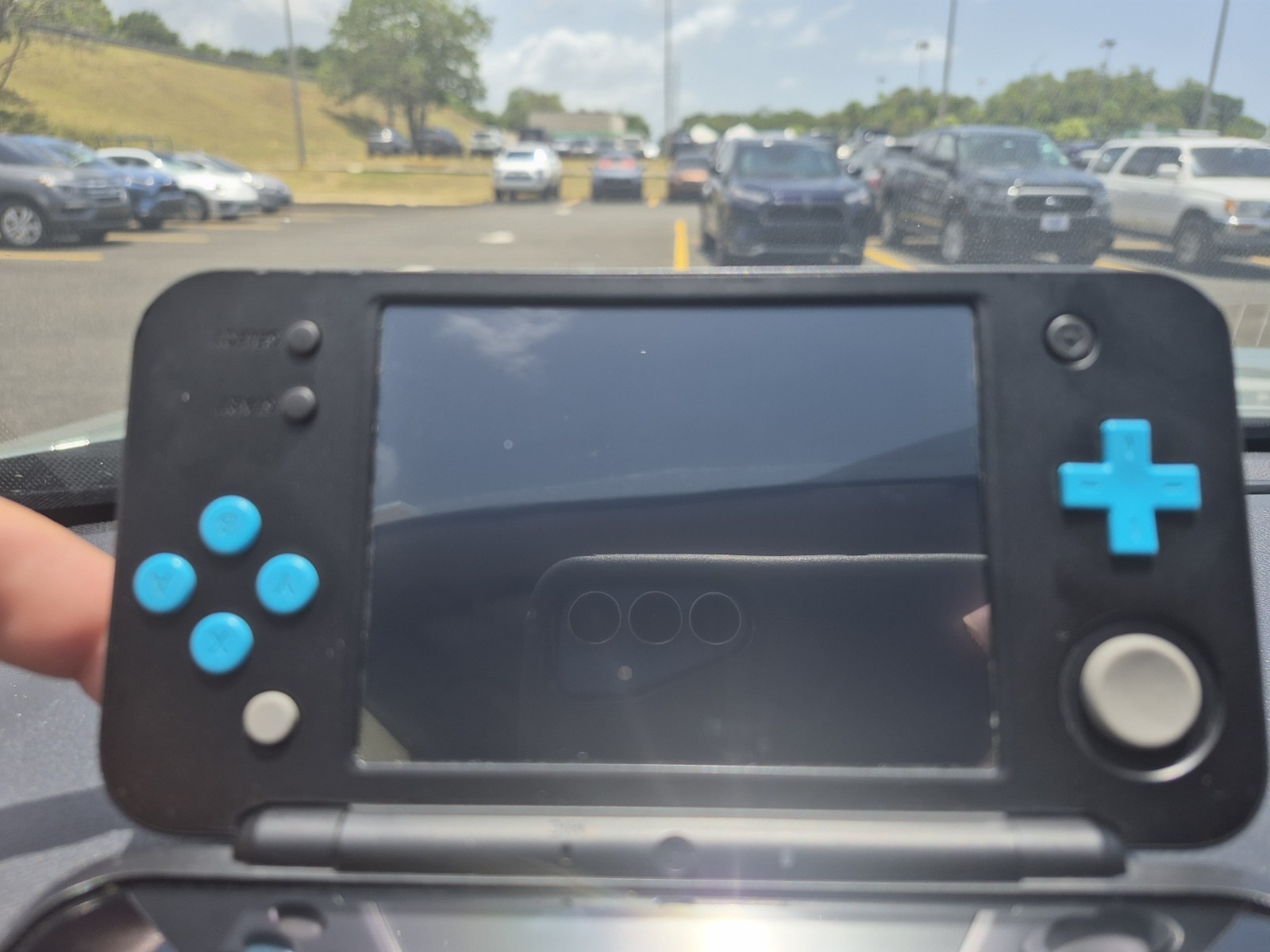 Clear Screens! NEW Nintendo 2ds XL 128 GB Tested & Works like the 3ds XL