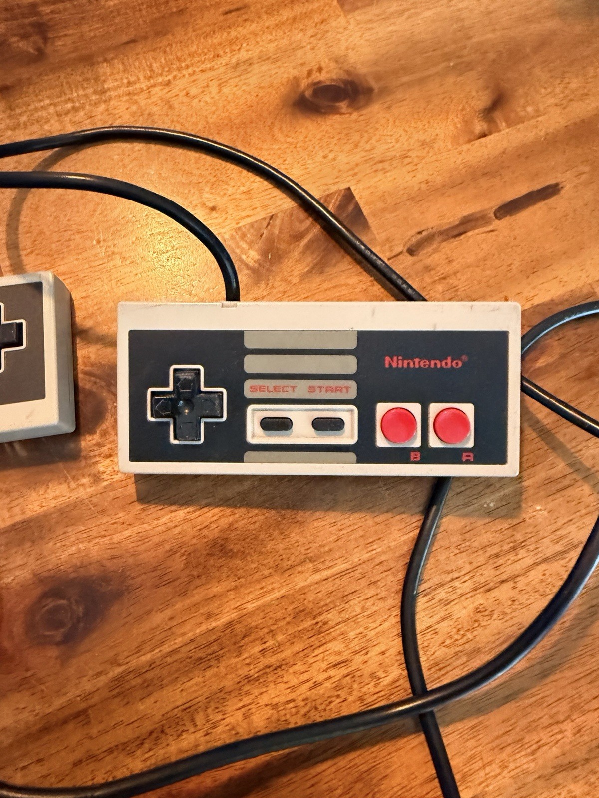 Nintendo Entertainment System NES Console – Gray (NES-001) With Gold Zelda