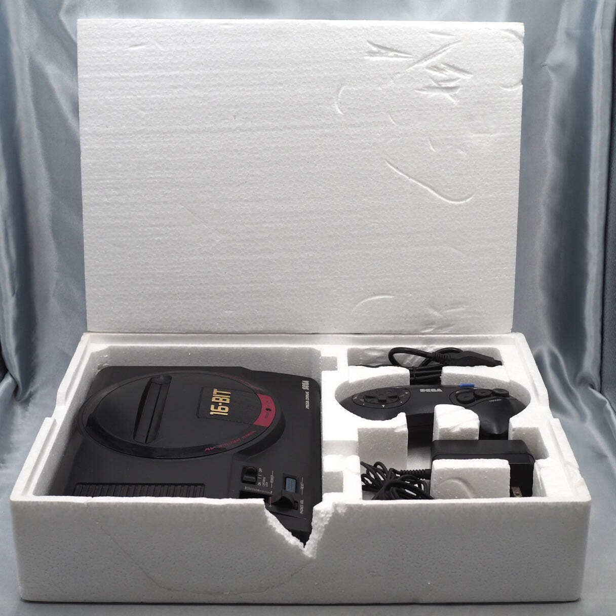 Mega Drive + Mega CD 2 Console system SET Boxed Tested SEGA HAA2510 HAA-2912