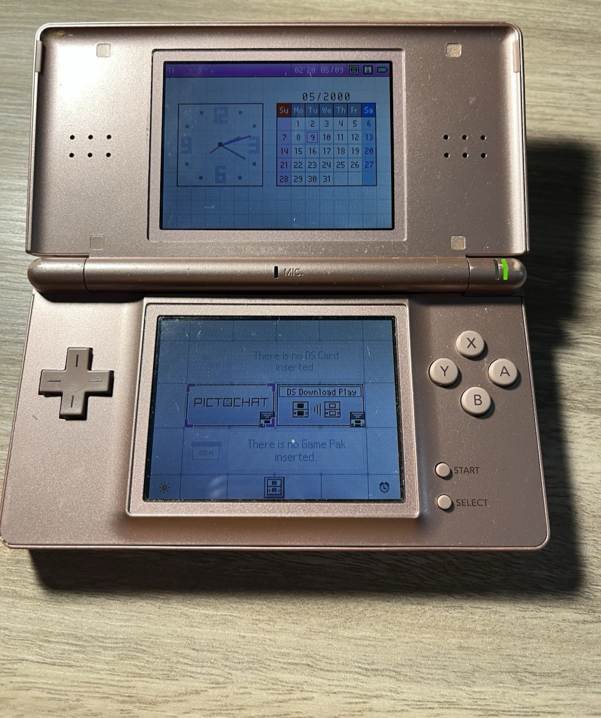 Nintendo DS Lite – Metallic rose Handheld Console with Charger Tested