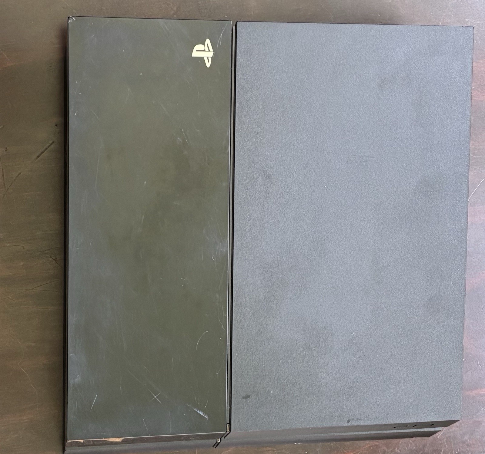 Sony PlayStation 4 500GB Gaming Console – Powers On. Does Not Display Video