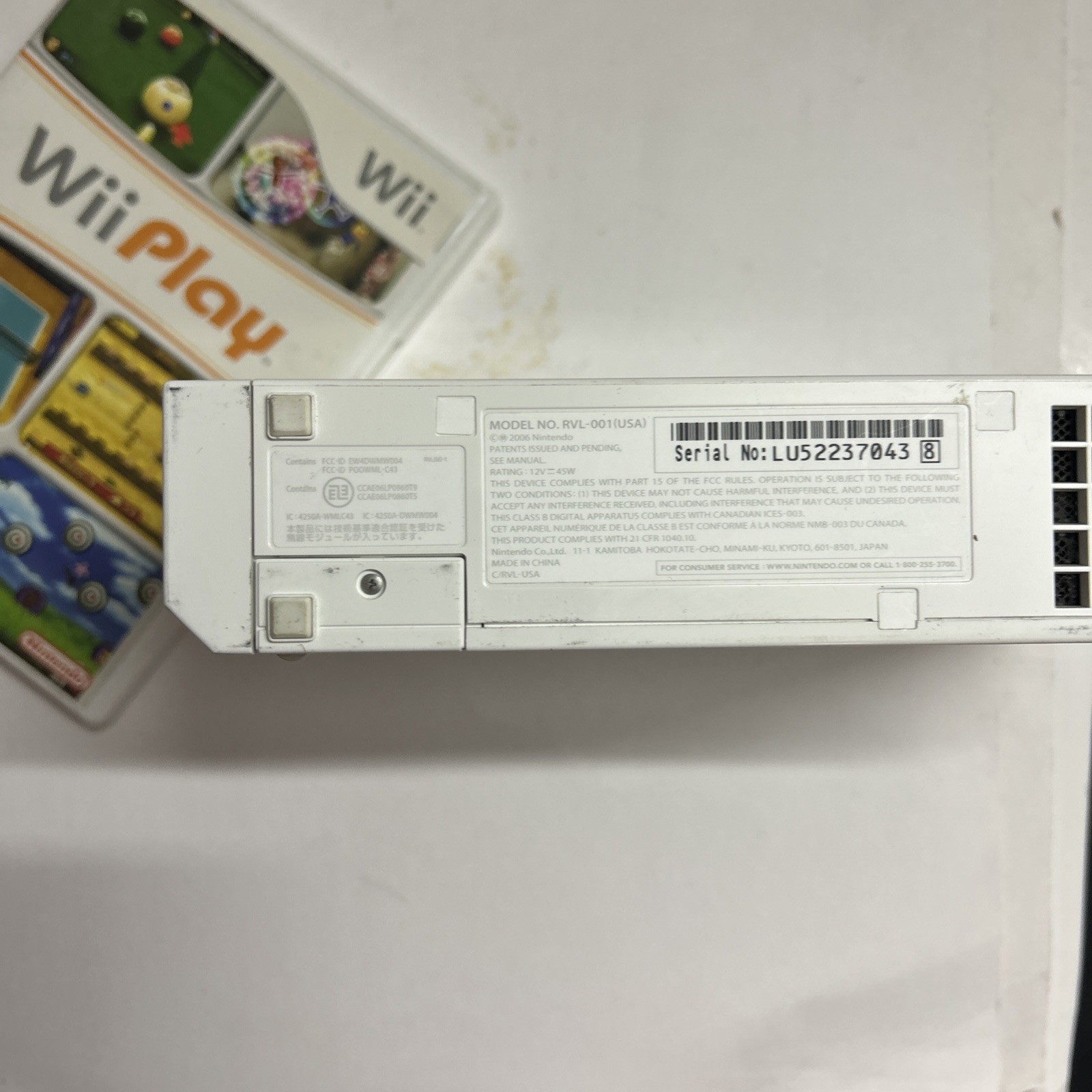 Nintendo Wii White Console Only RVL-001 Gamecube Compatible Tested. W/ Wii Play