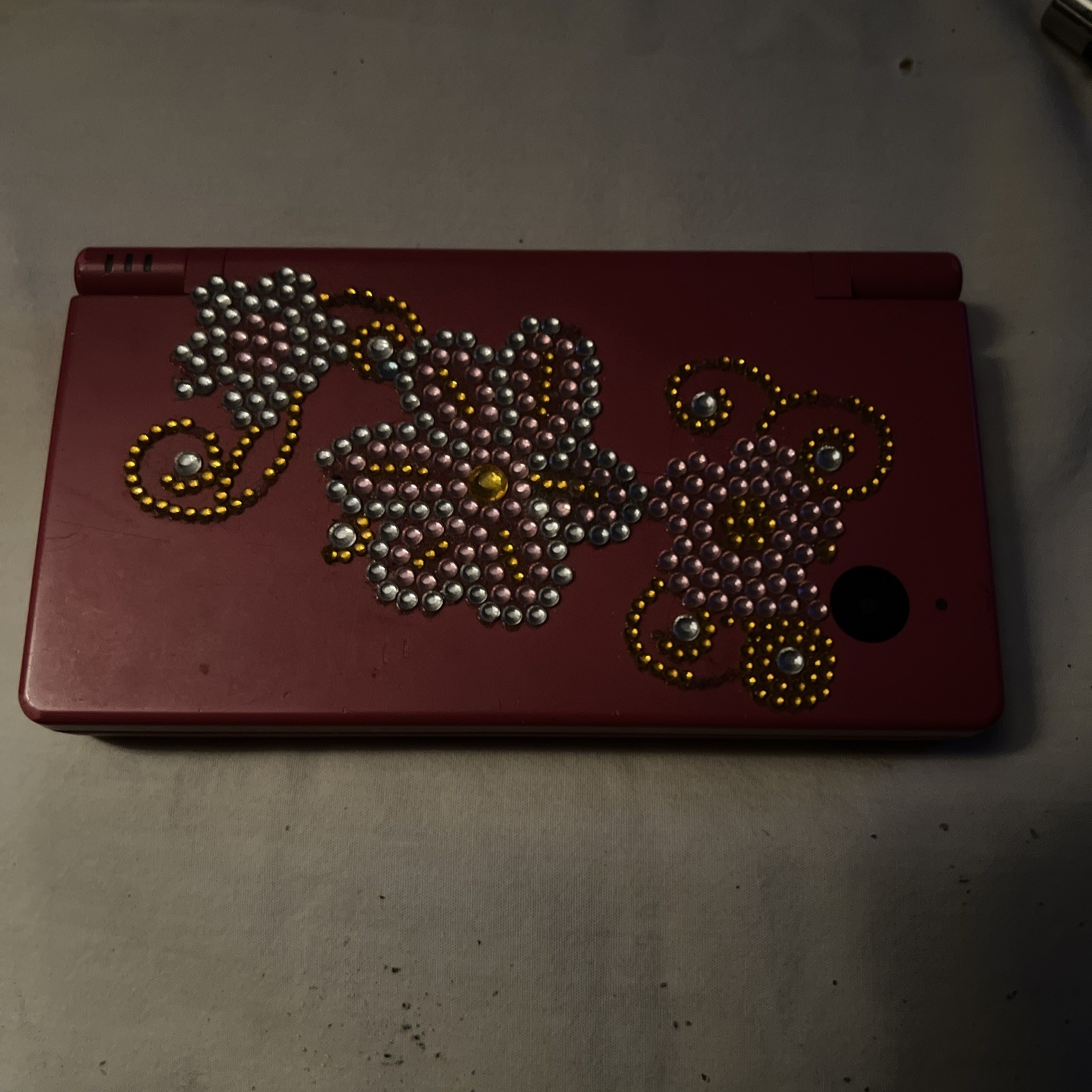 Nintendo DSi Hot Pink Handheld Console System TWL-001 Tested