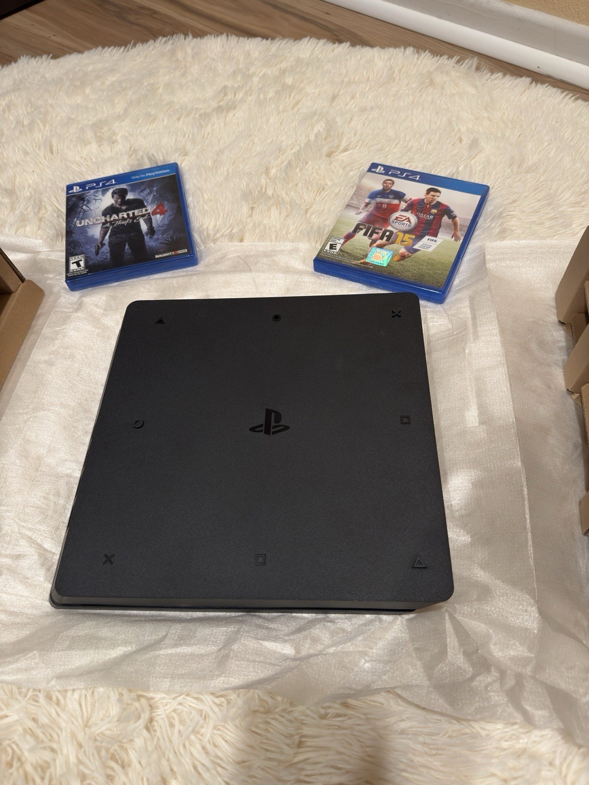 Sony PlayStation 4 Slim 500GB Jet Black Console Uncharted 4 Bundle Wi-Fi-FIFA 15