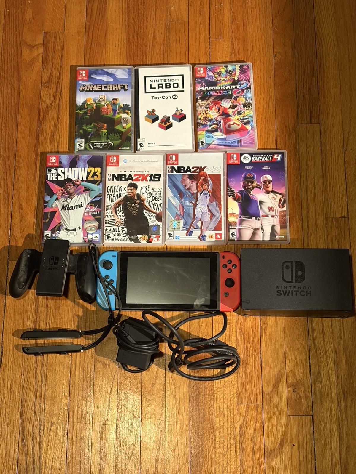 Nintendo Switch Handheld Console – Neon Blue/Red with 7 games read descr