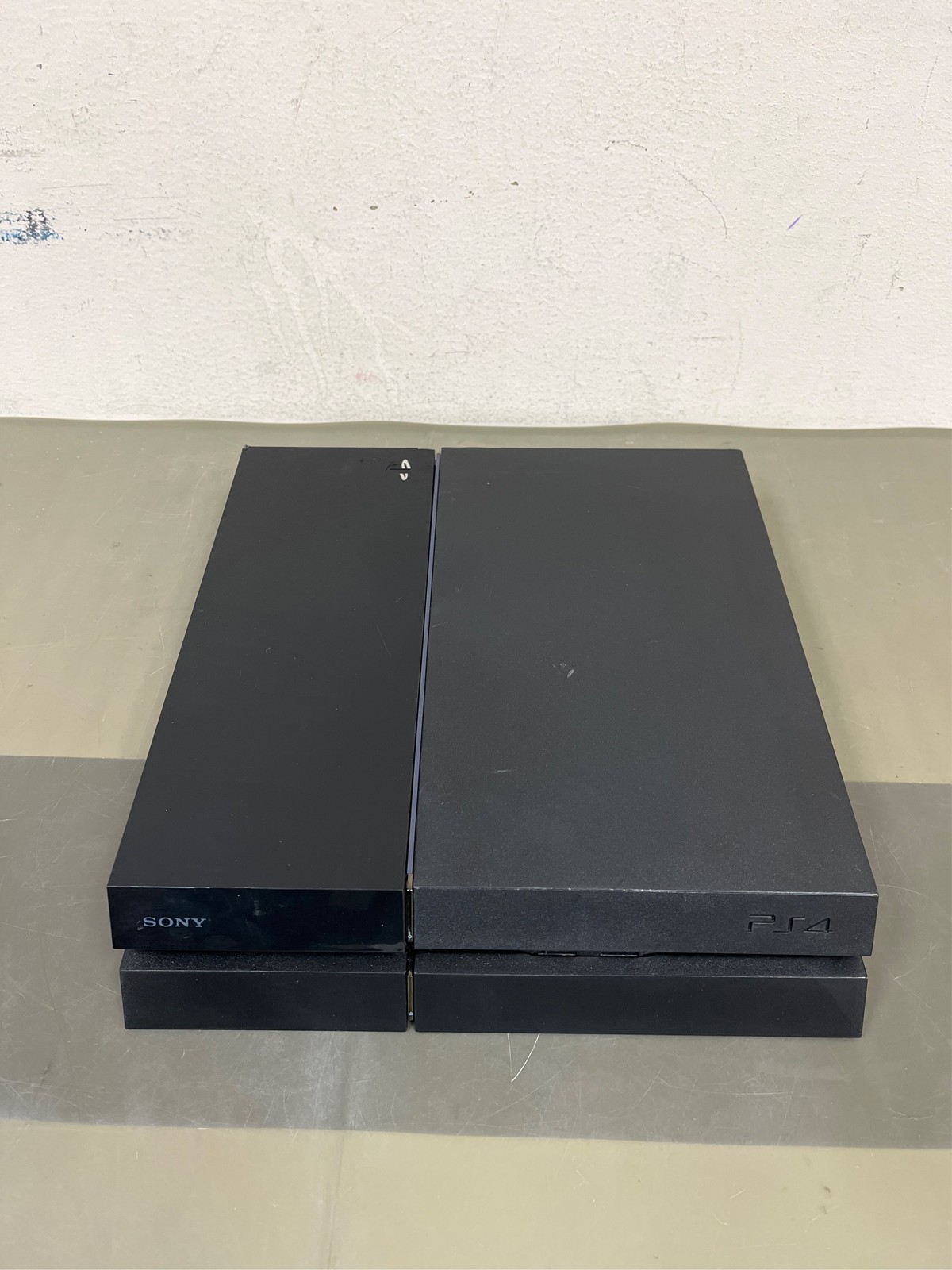 Sony PlayStation 4 PS4 500GB Original Matte Black CUH-1215A System