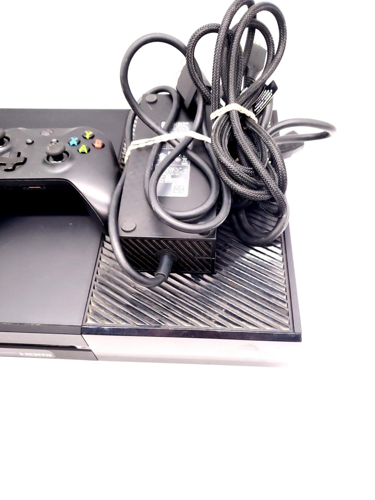 Microsoft Xbox One Console Model 1540 W/ 4 Games 1 Sealed TESTED & WORKING