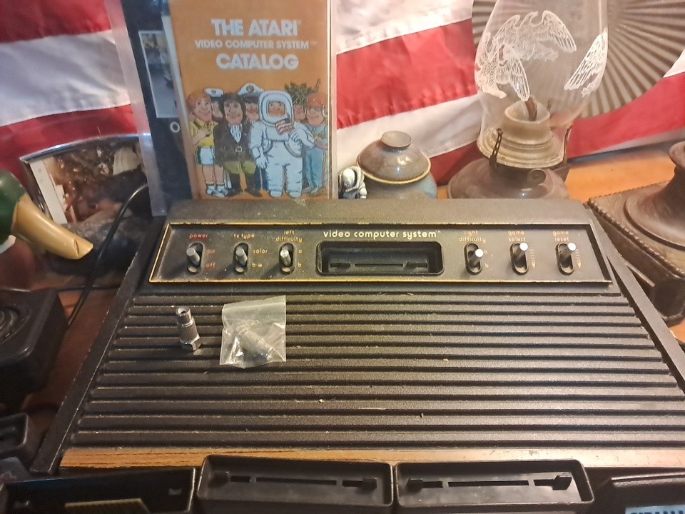 Atari Model CX 2600 39 Games And 14 Paddles