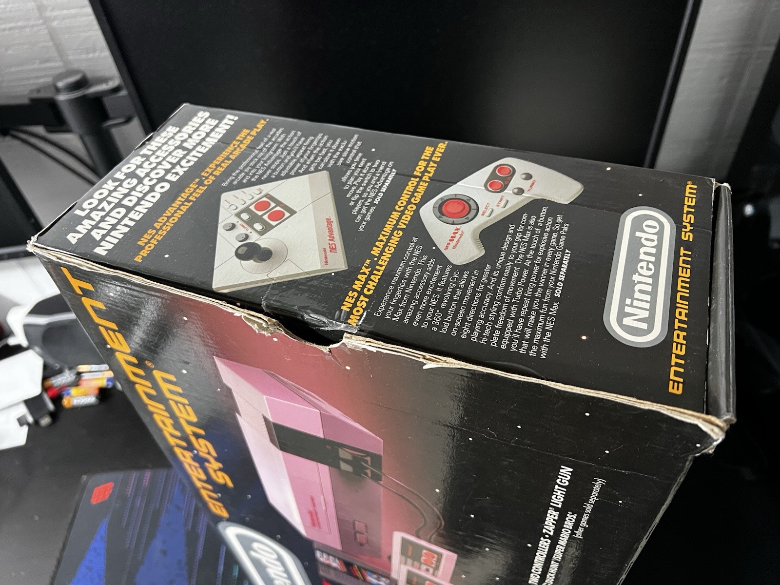 Nintendo NES Action Set video game console CIB, – Near Mint condition box