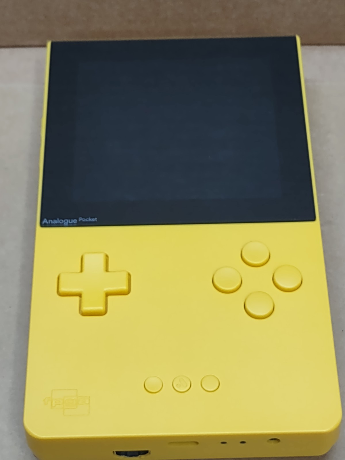 DANDELION Analogue Pocket Limited Edition RARE PRISTINE shape