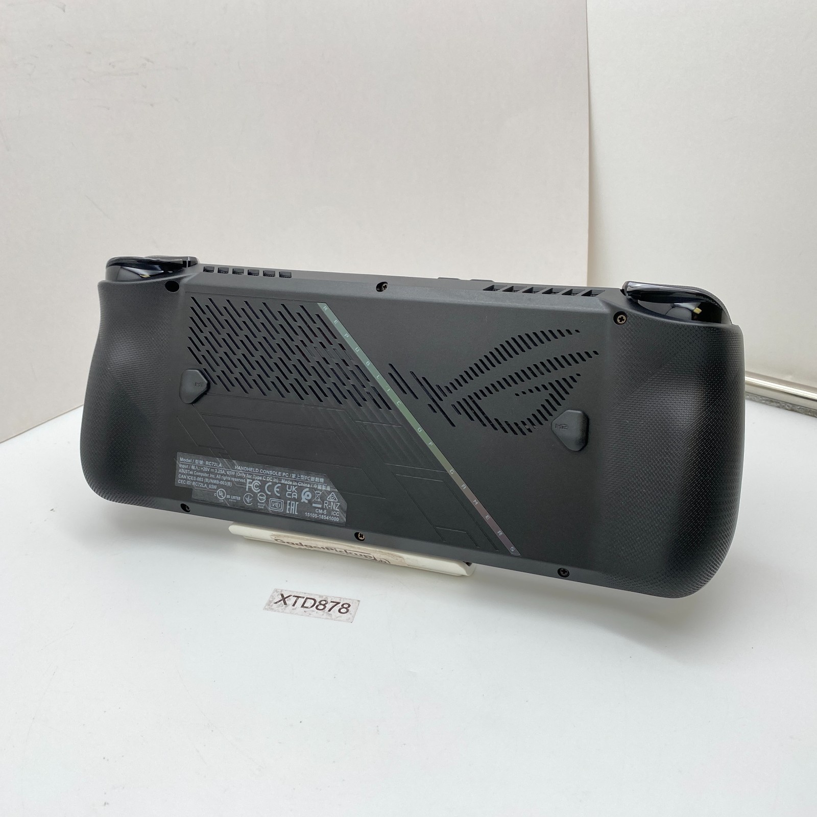 ASUS ROG Ally X – 1TB SSD – AMD Ryzen Z1 Extreme – Handheld Console – Open Box