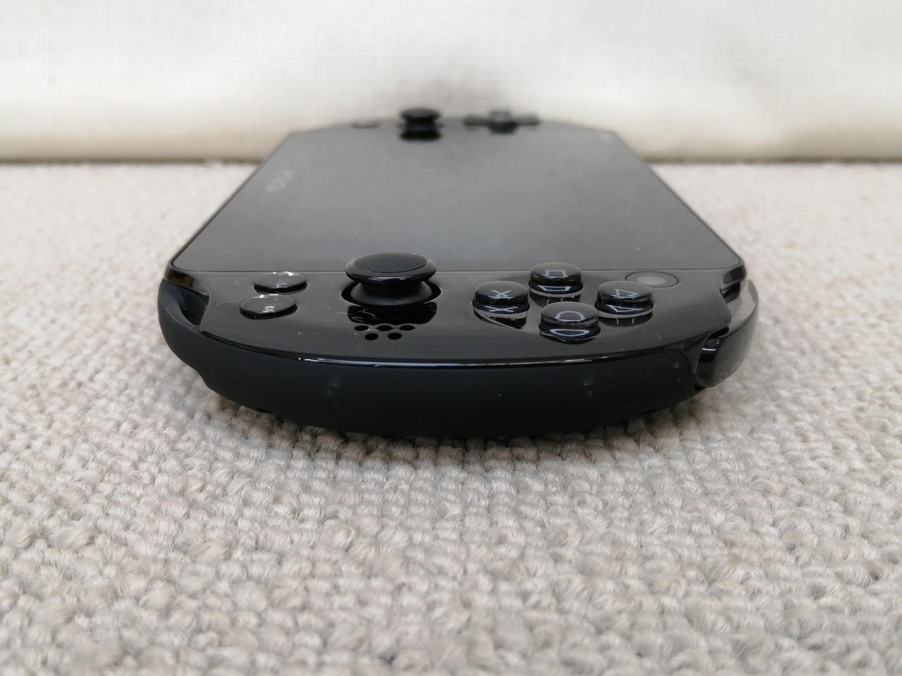 Sony PS Vita PCH-2000 Console Hard Shell Case Used Screen Burn